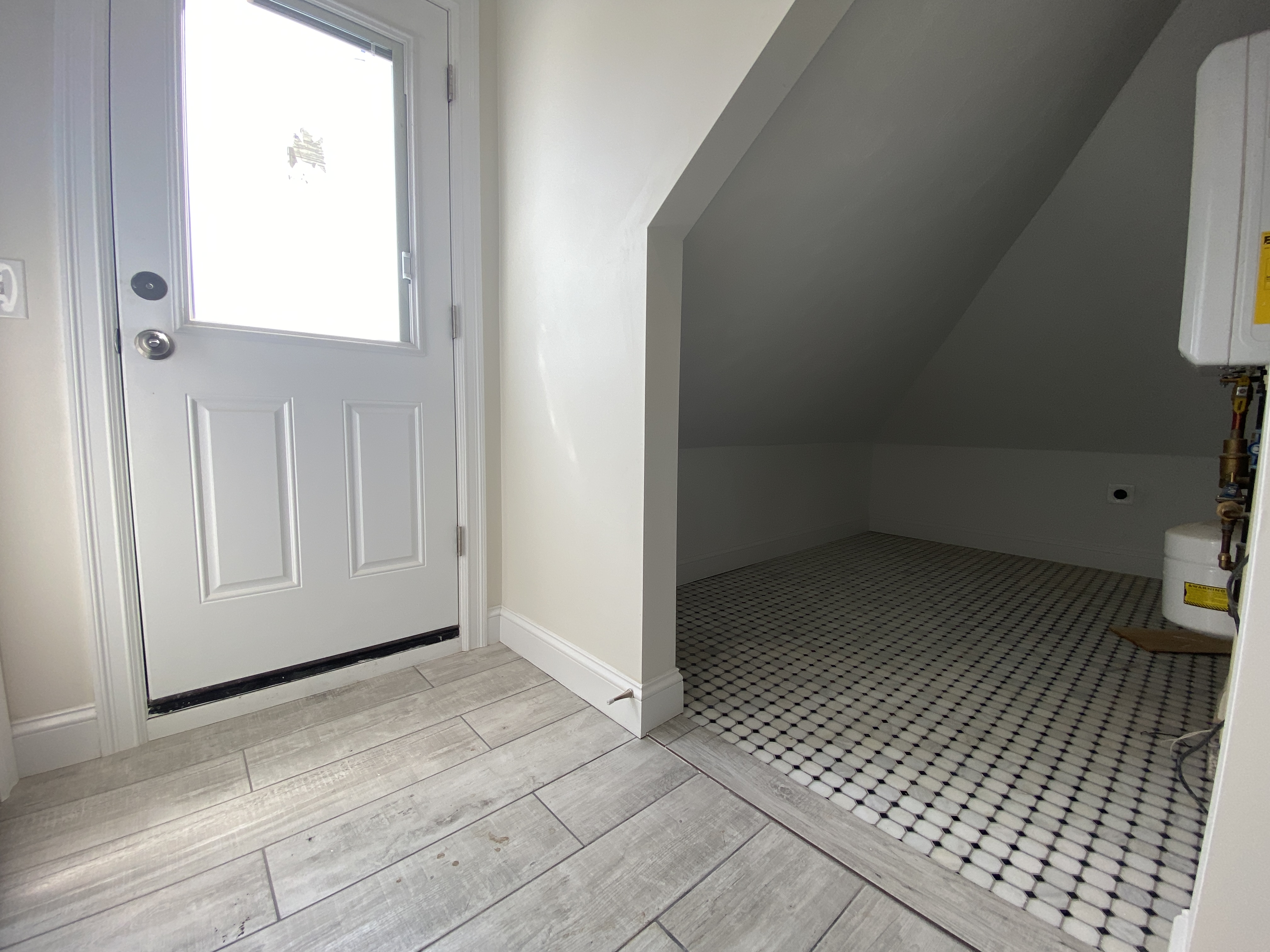 69 Appleton St, Quincy