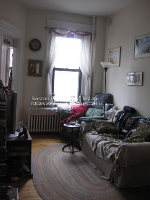 583 Beacon St, Back Bay