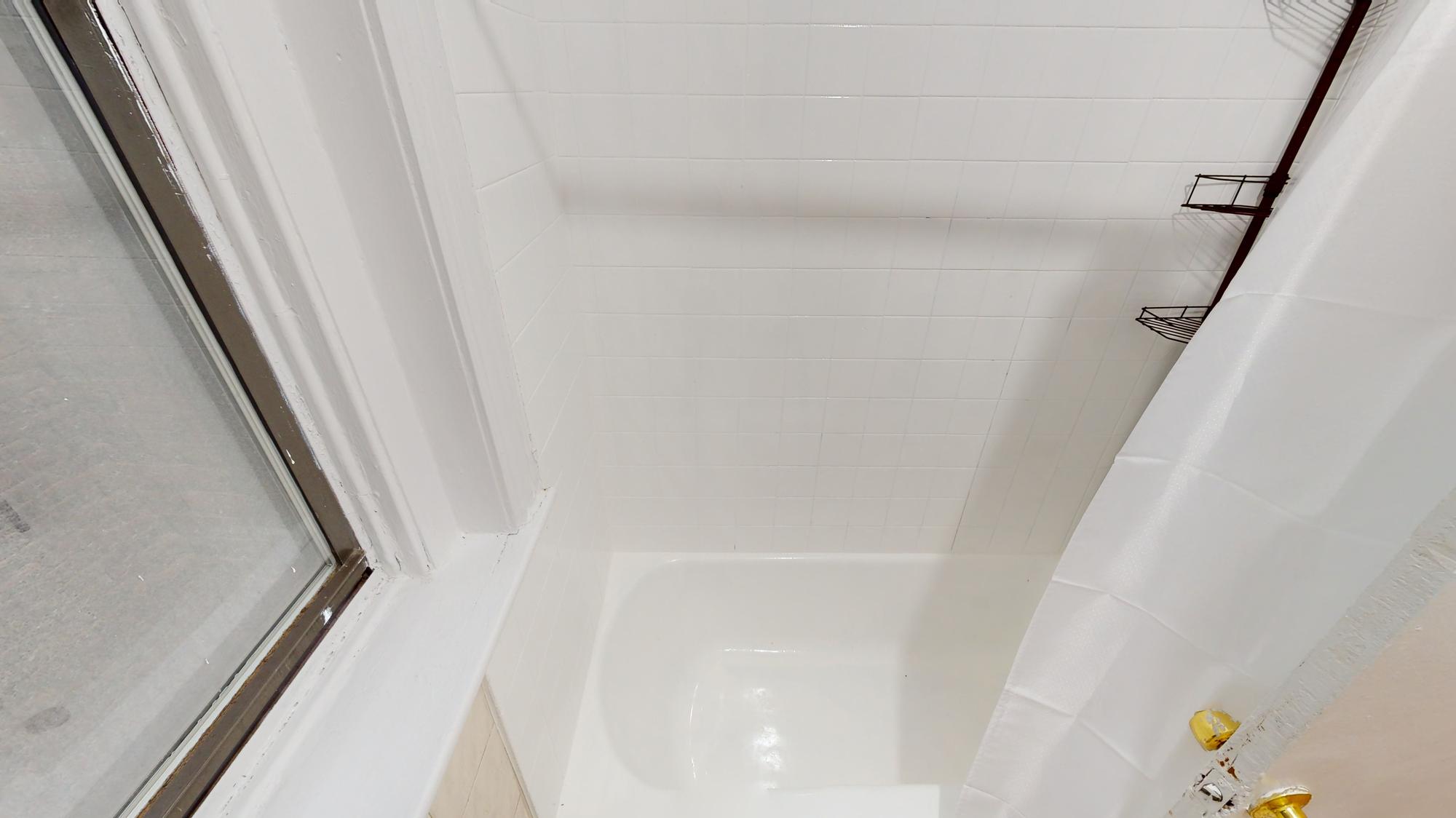 5 Linden St, Allston