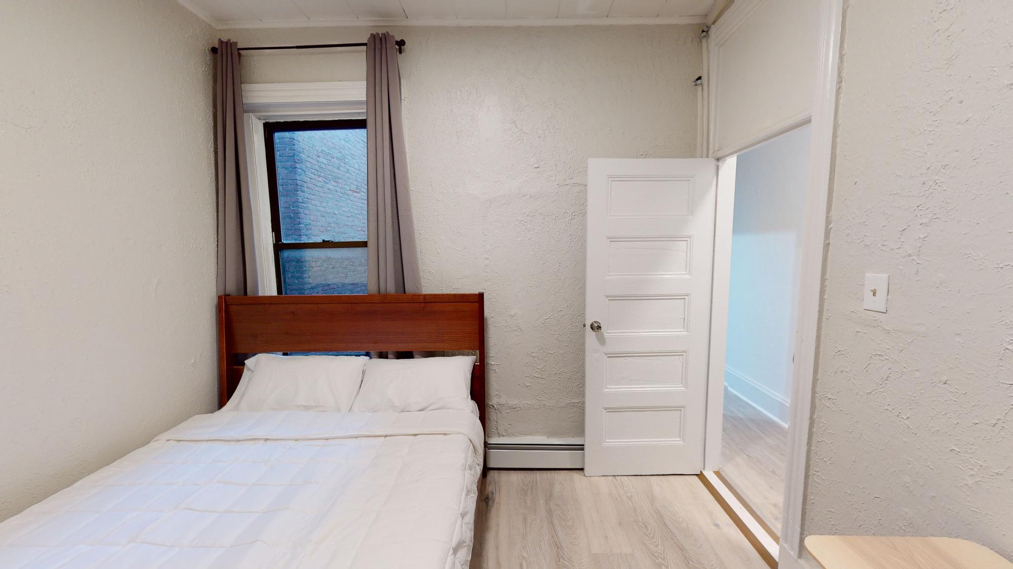 5 Linden St, Allston