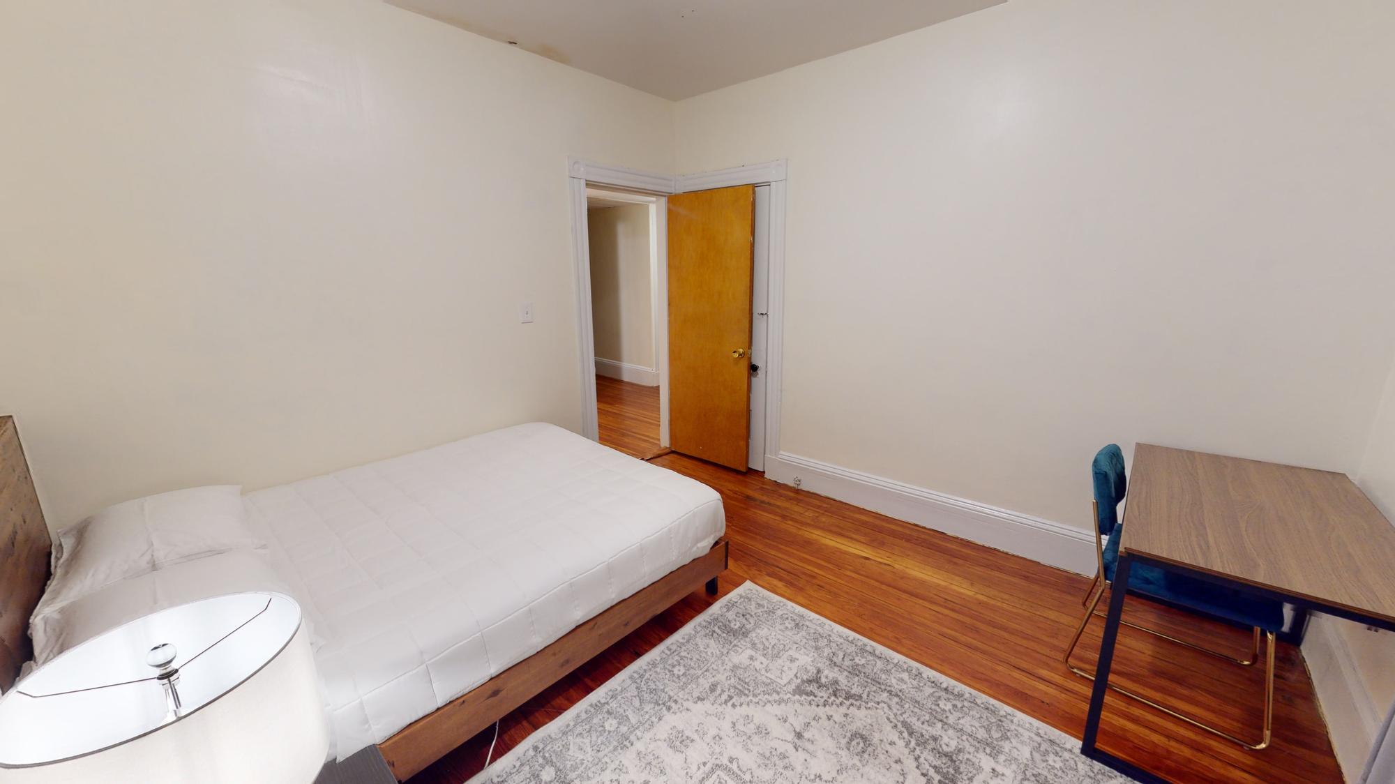 26 Charnwood Rd, Porter Square