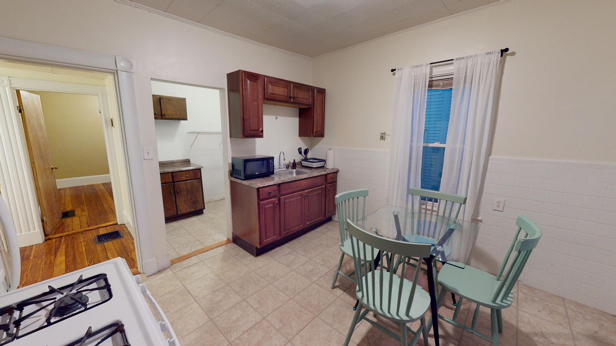 26 Charnwood Rd, Porter Square