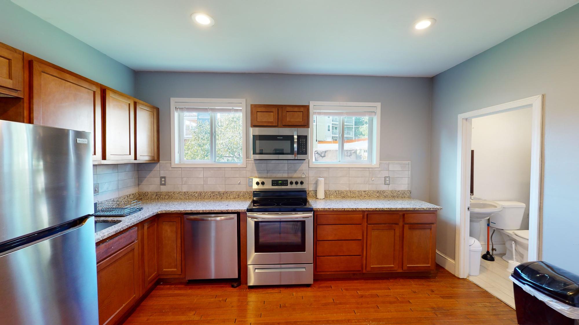 16 Glenway St, Dorchester