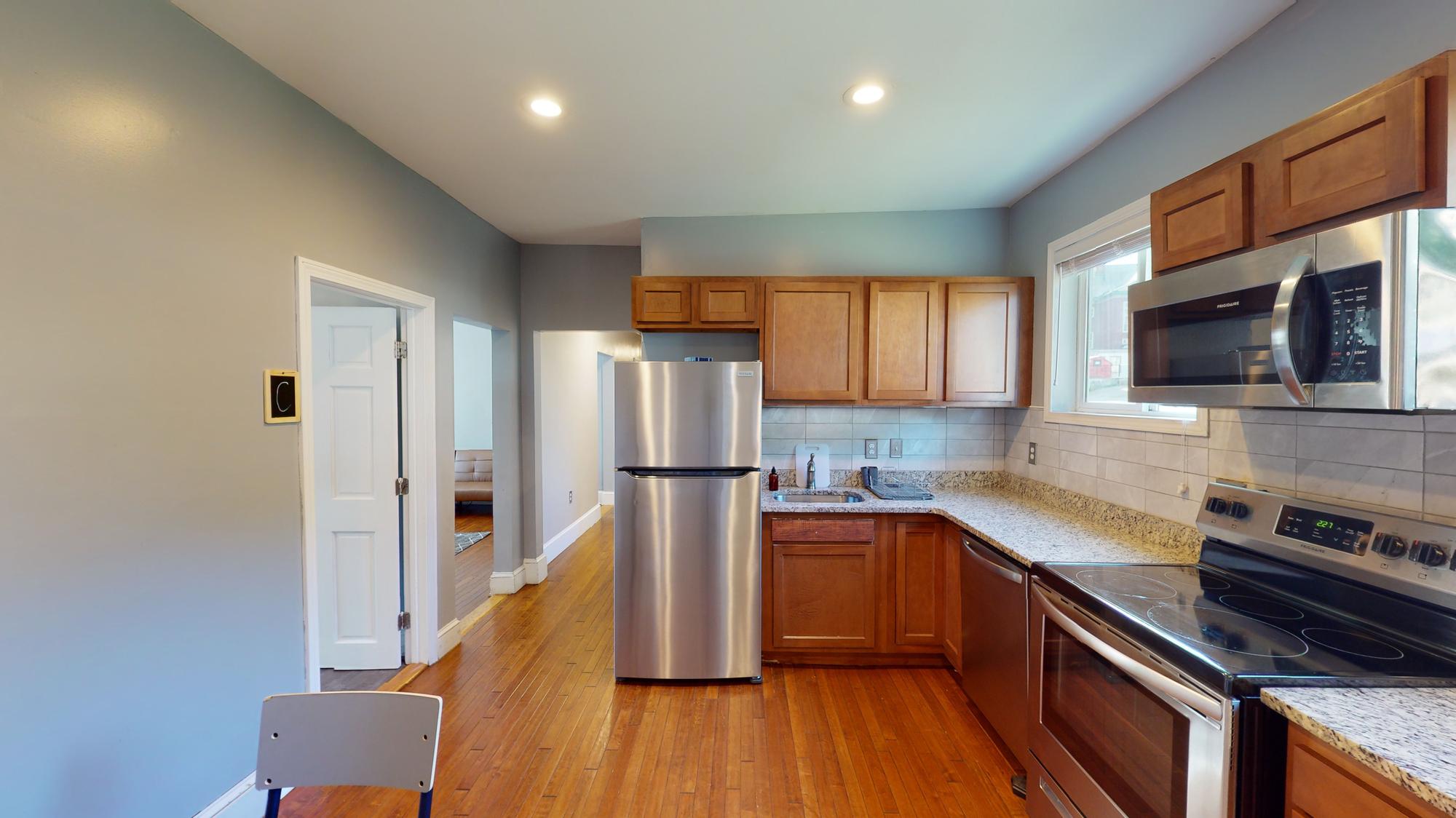 16 Glenway St, Dorchester