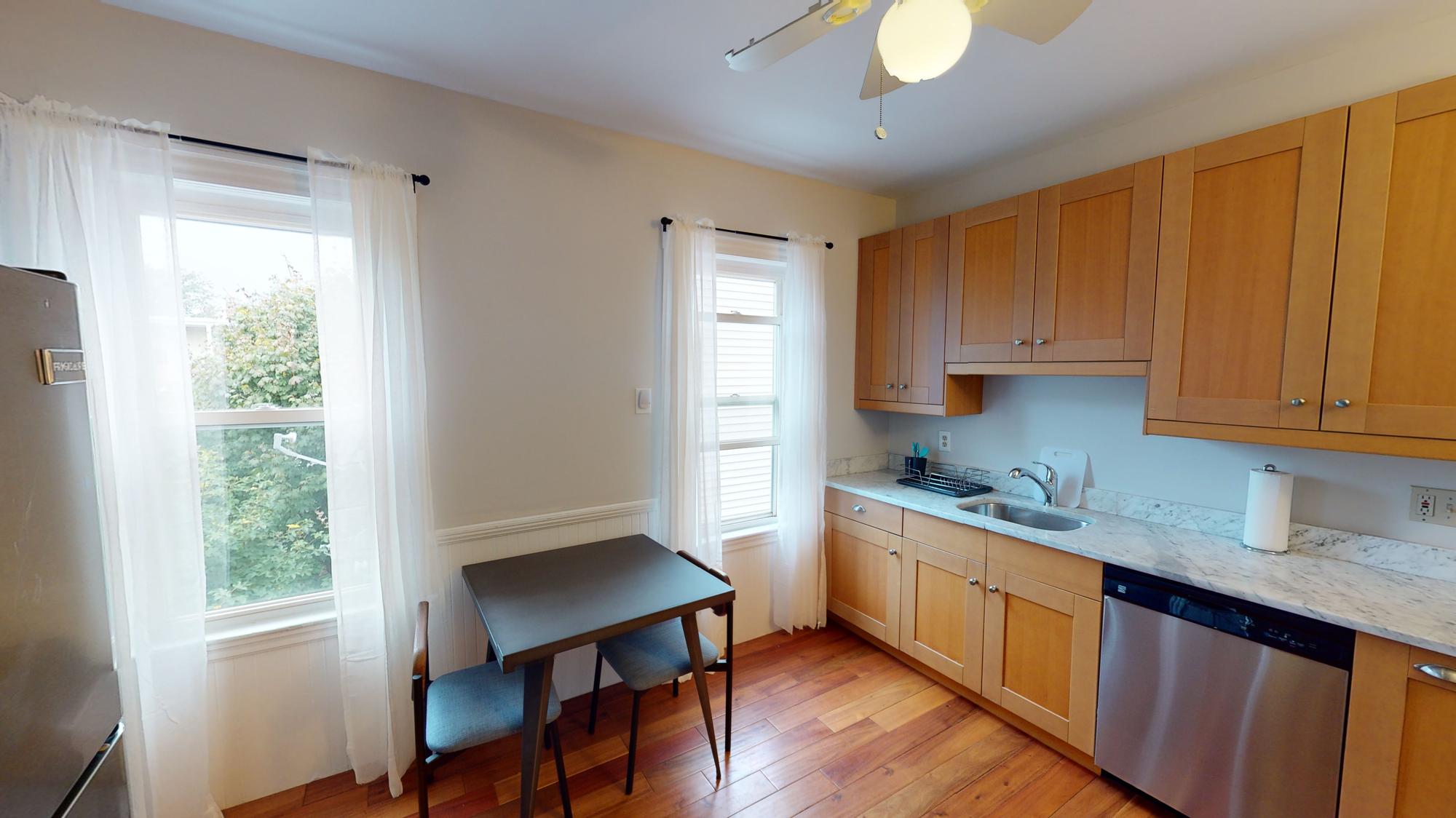 26 Taft St, South Boston