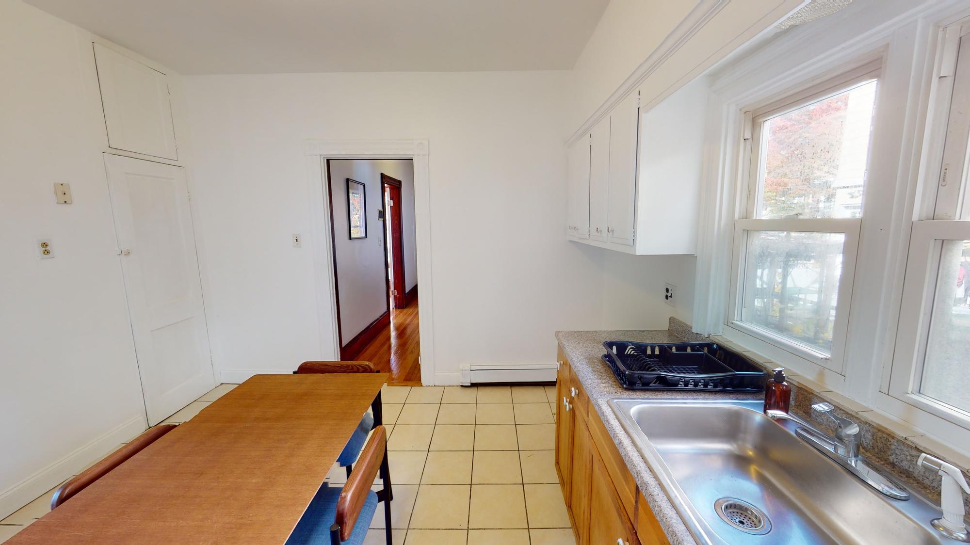 61 Glenwood Rd, Winter Hill