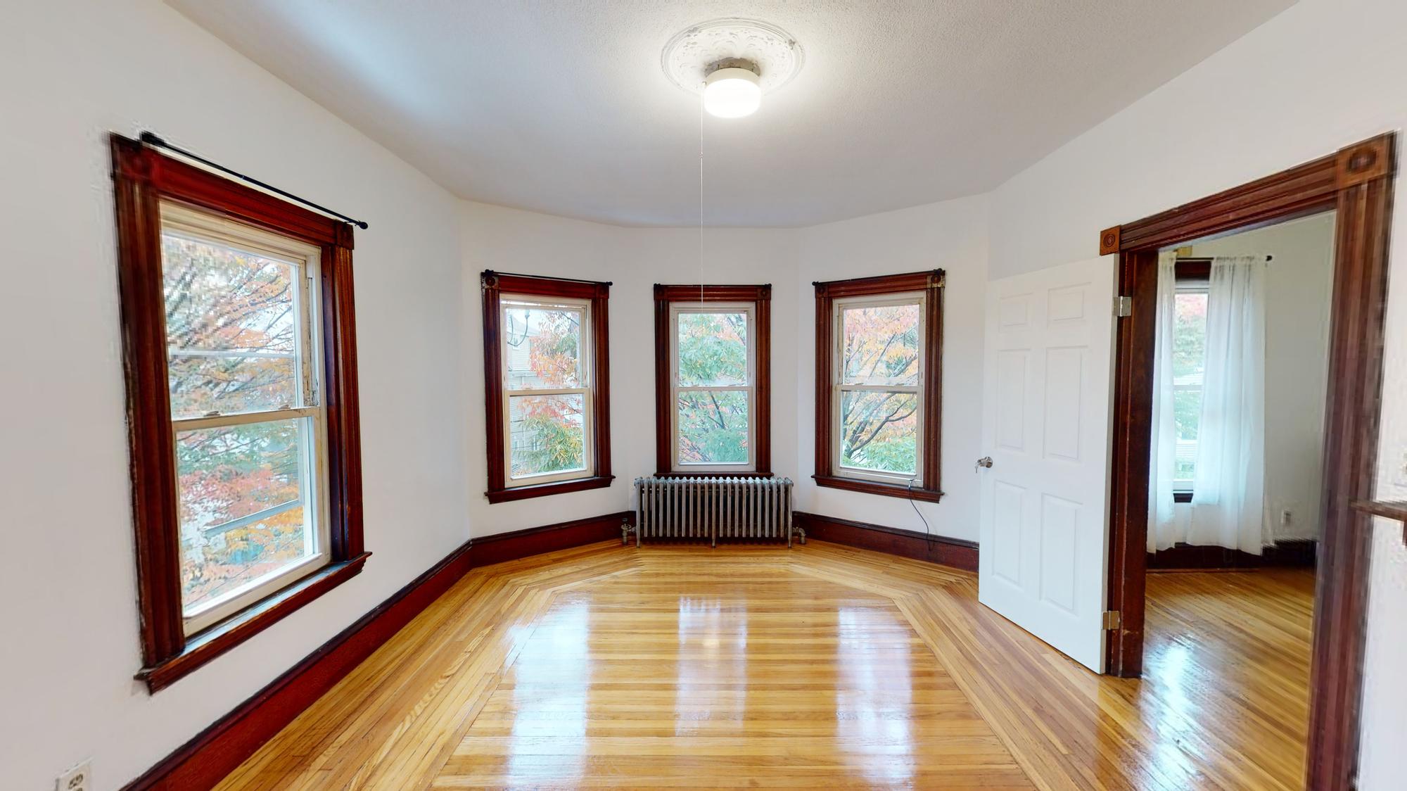 61 Glenwood Rd, Winter Hill