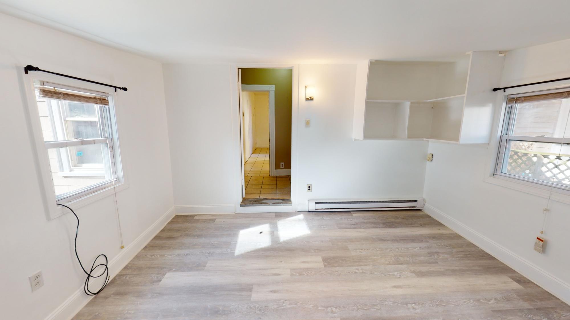 61 Glenwood Rd, Winter Hill