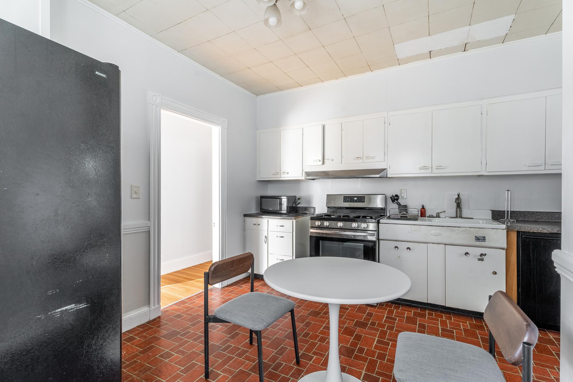 45 Montcalm Ave, Brighton