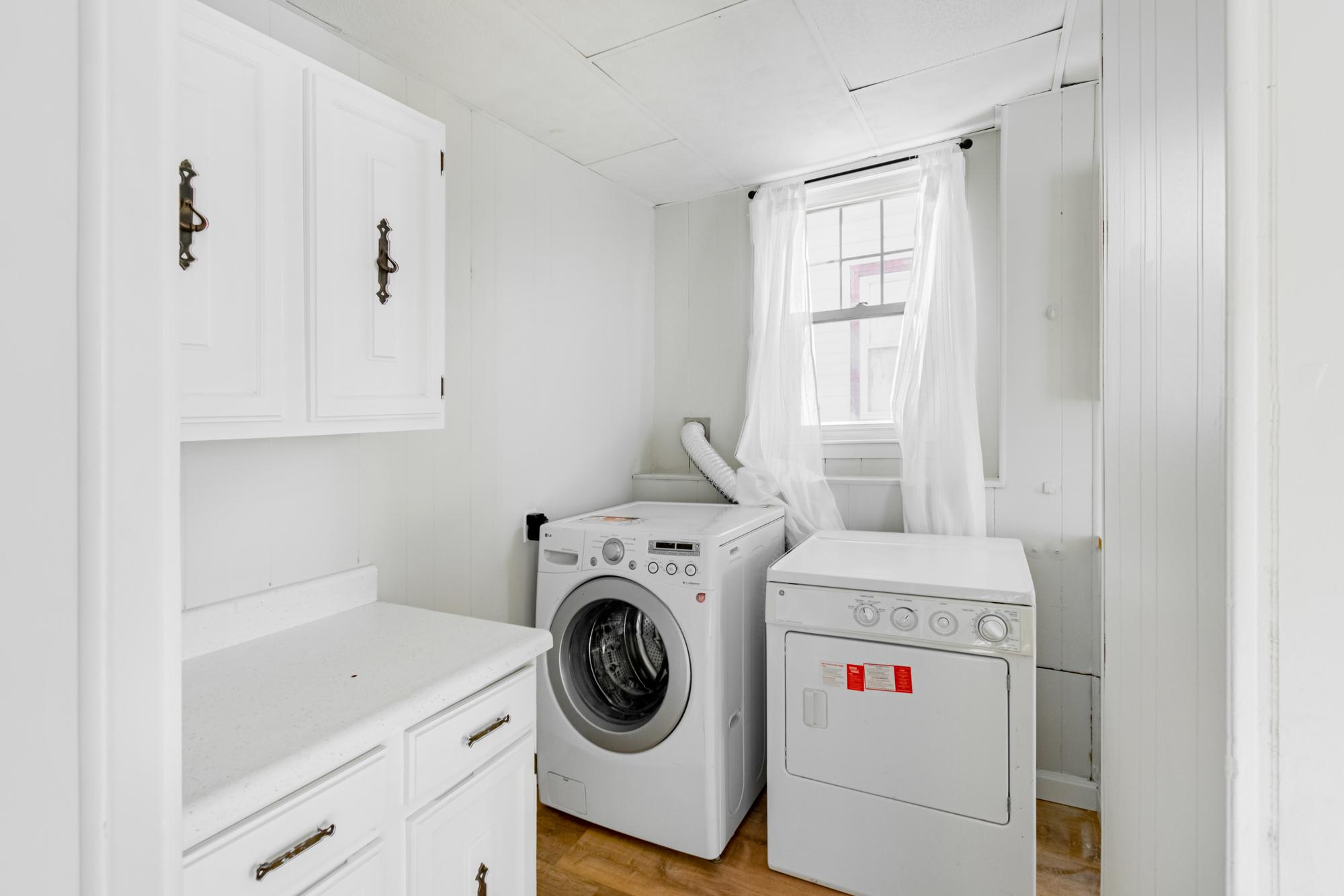 31 Falcon St, East Boston