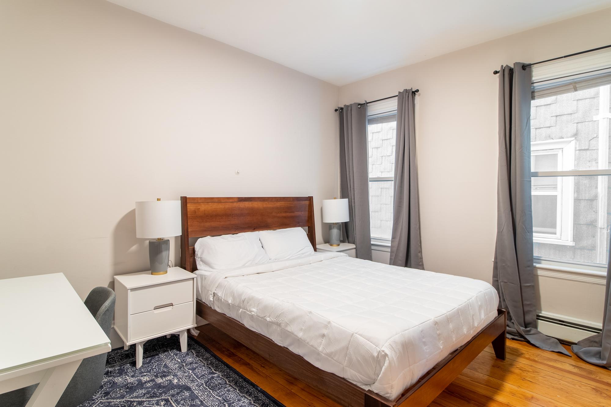 276 Cottage St, South Boston