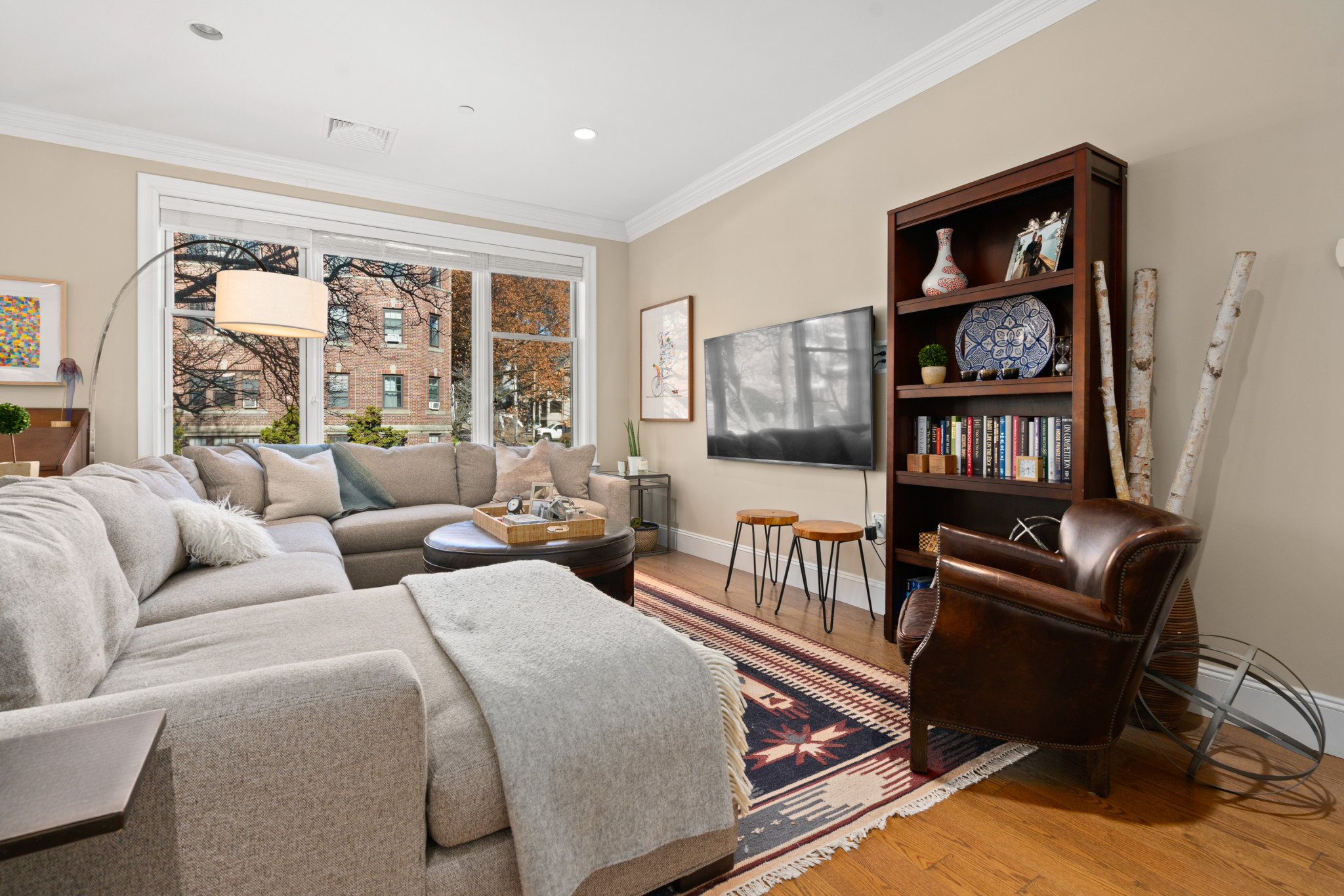 20 Englewood Ave, Brookline