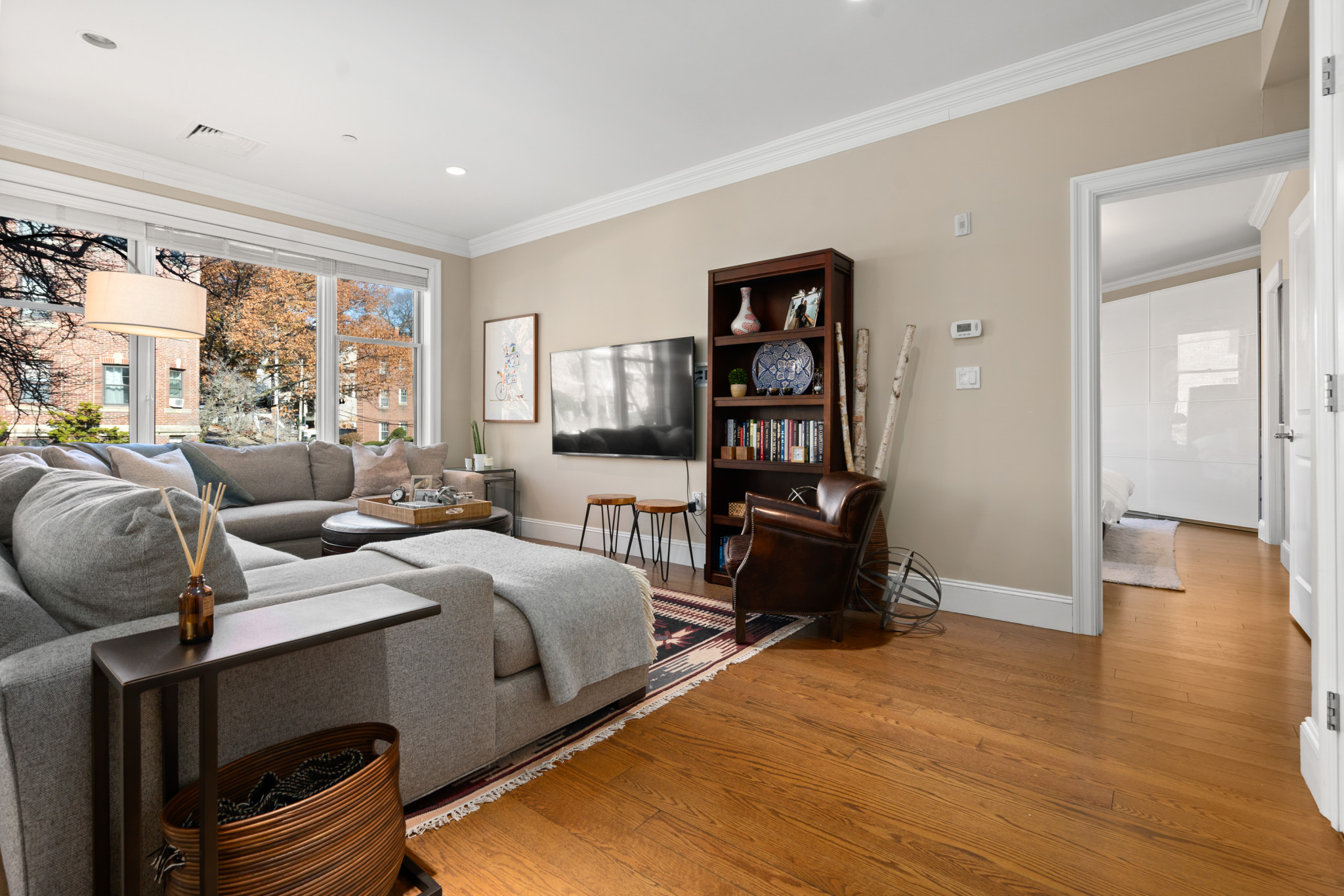 20 Englewood Ave, Brookline