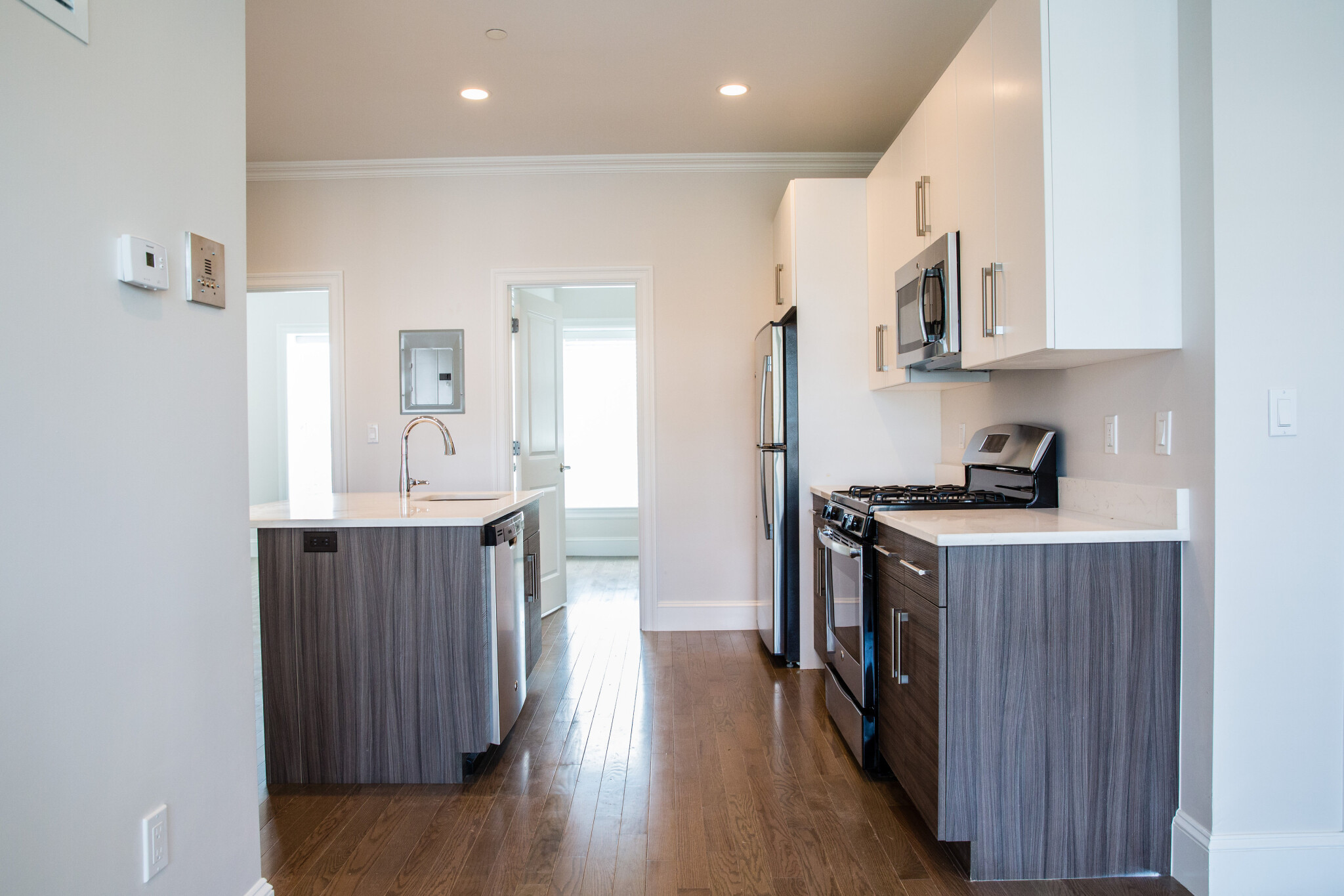 8 Harvard Ter, Allston