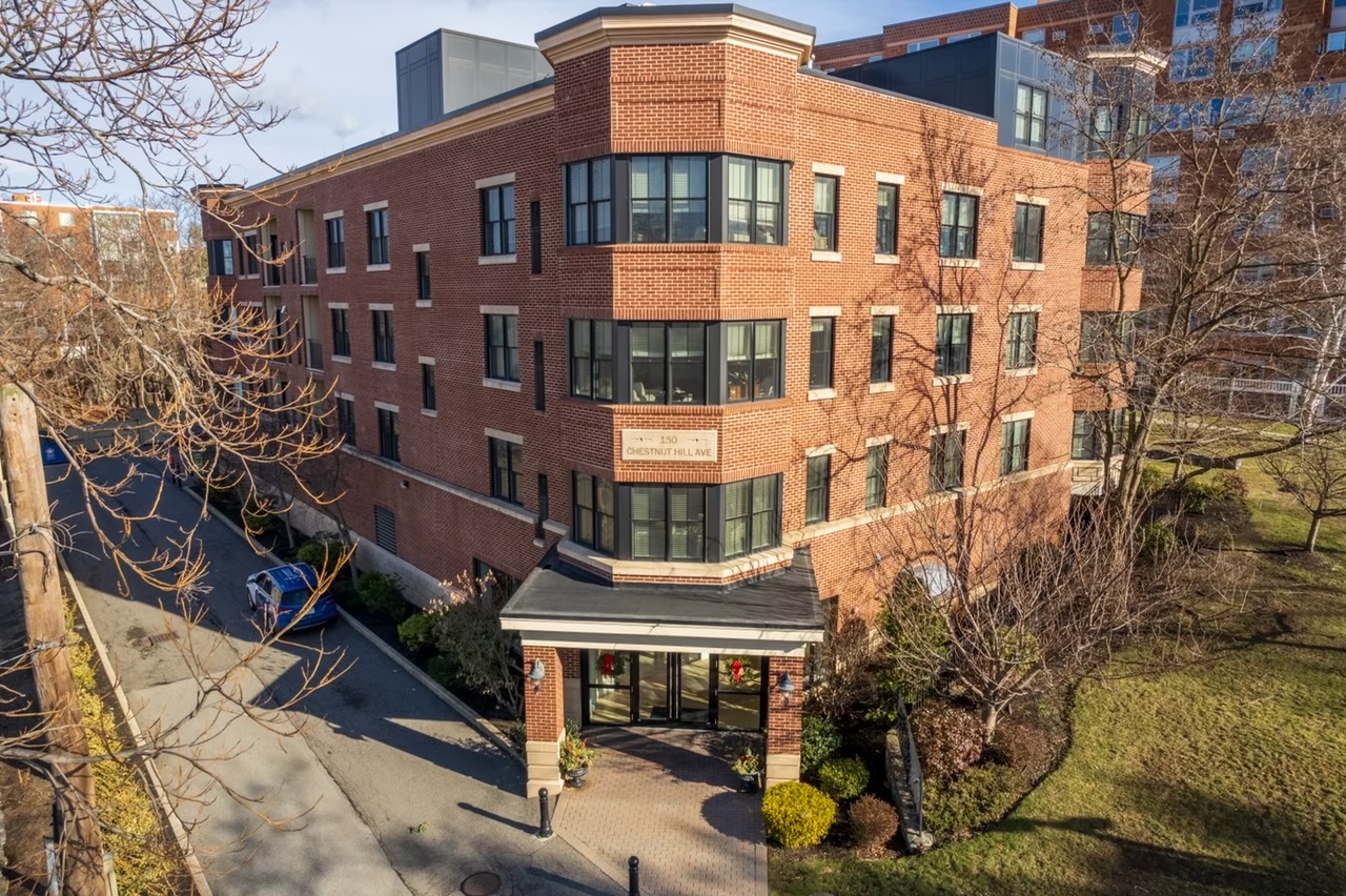 150 Chestnut Hill Ave, Brighton