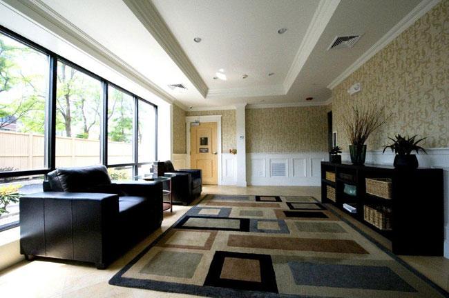 150 Chestnut Hill Ave, Brighton