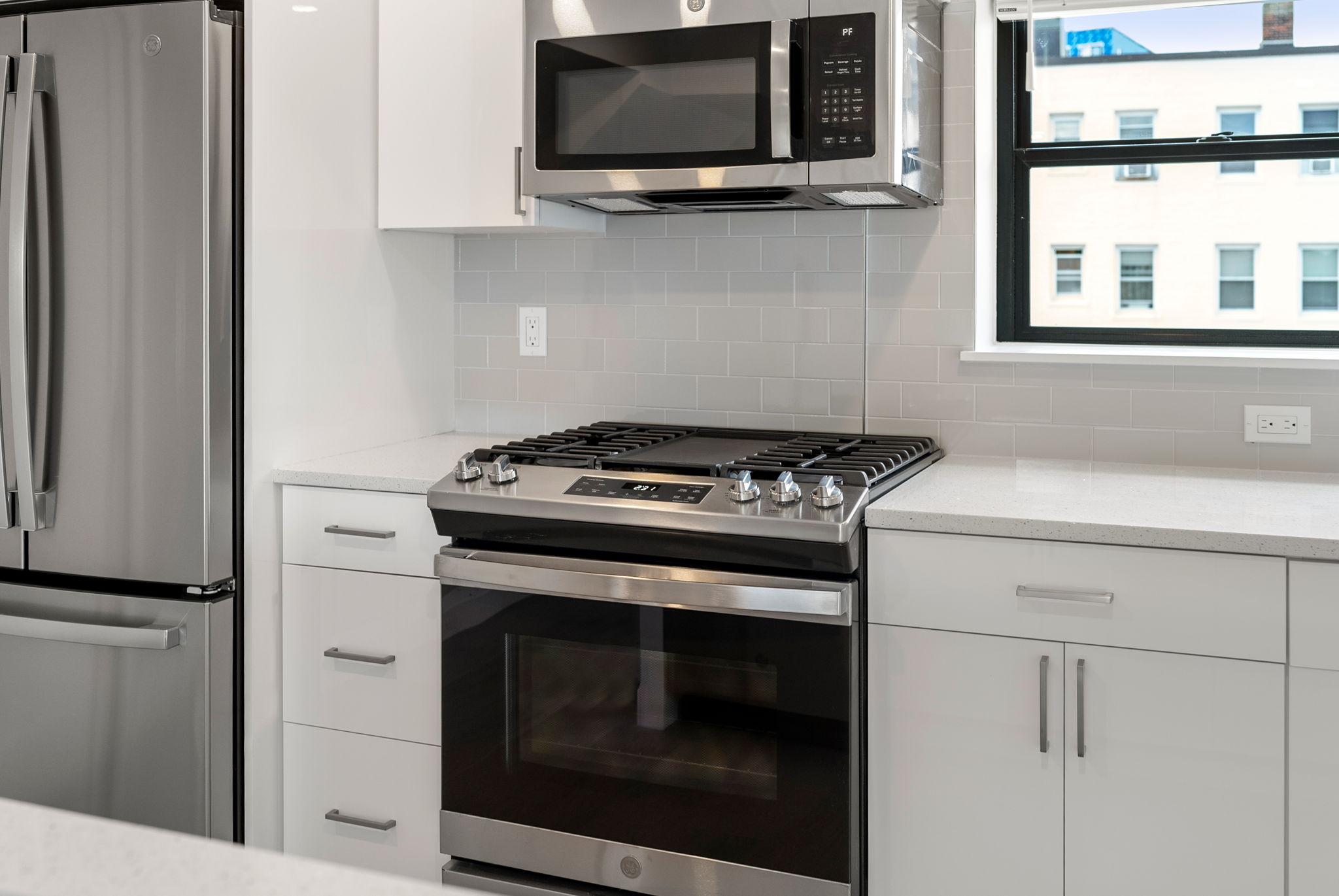 329 Summit, Brighton