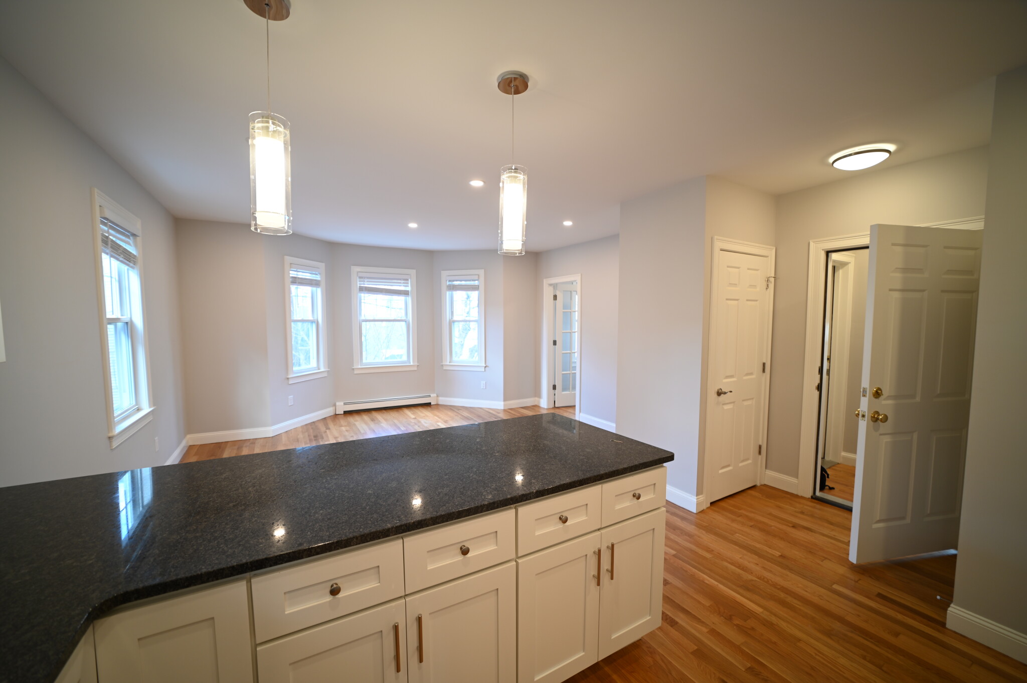 19 Roberts St, Brookline Village