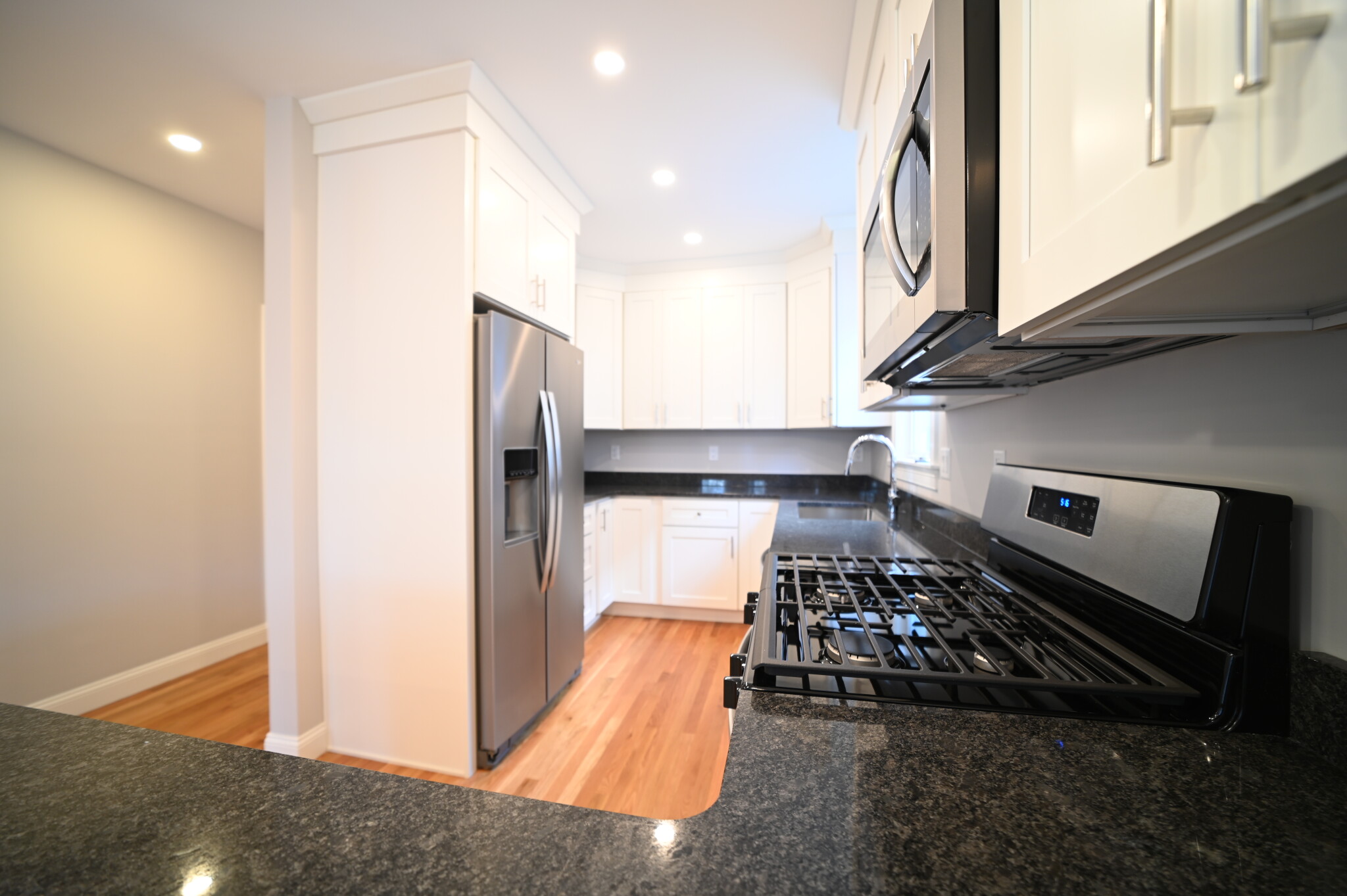 19 Roberts St, Brookline Village