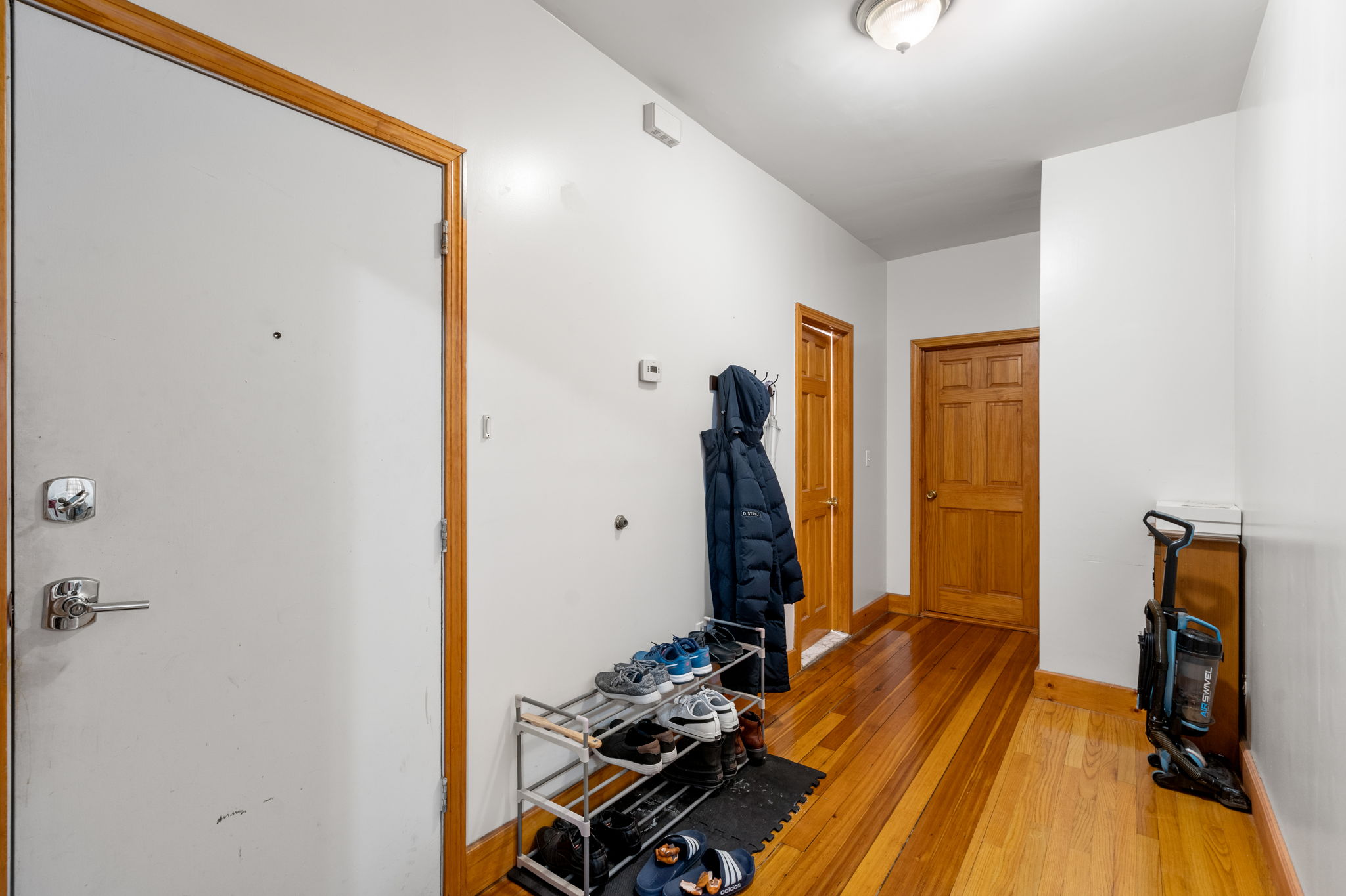 324 Summit Ave, Brighton