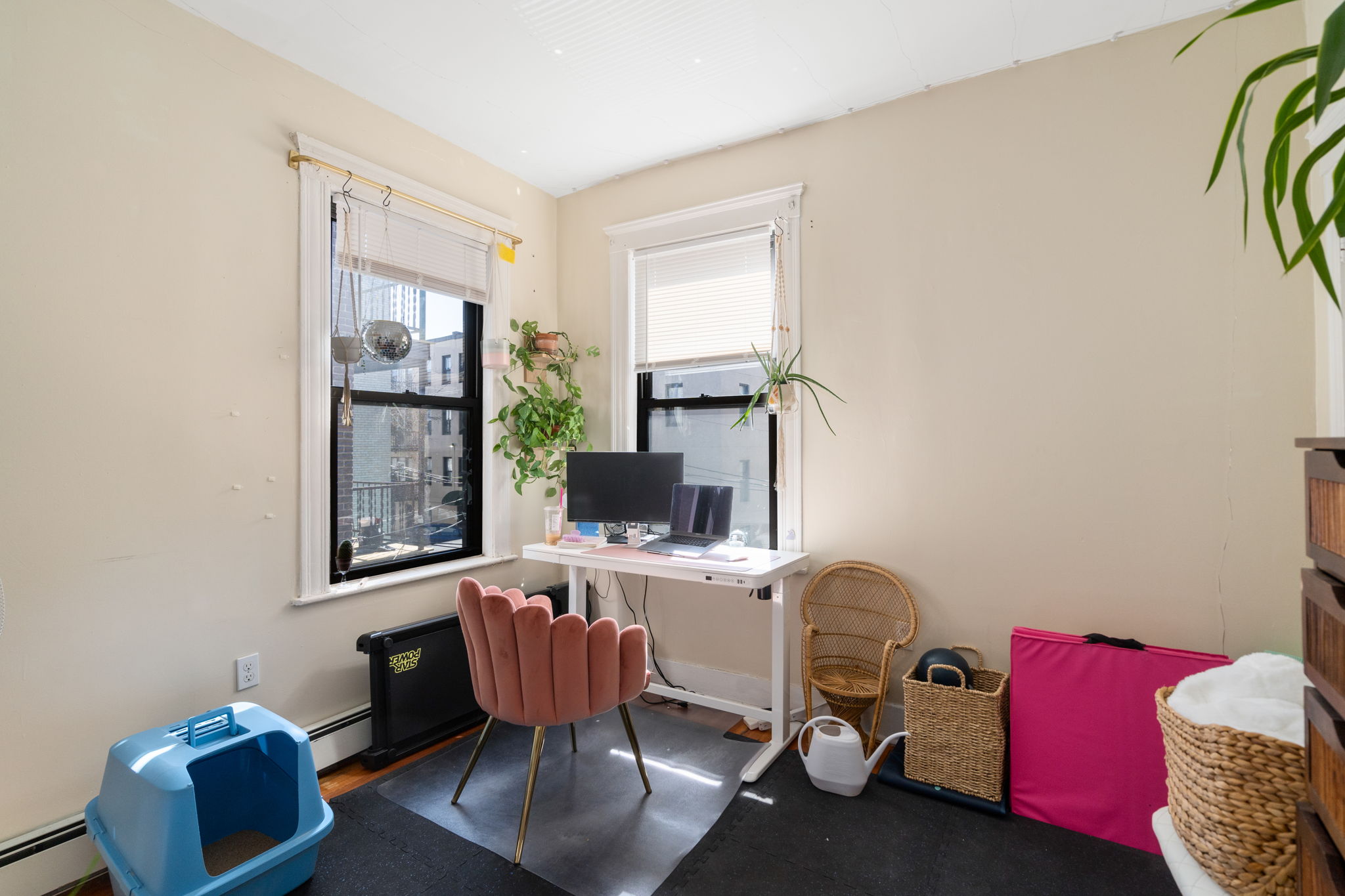 324 Summit Ave, Brighton