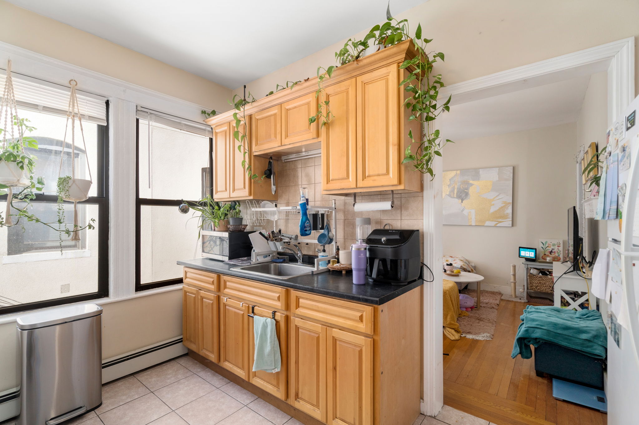 324 Summit Ave, Brighton