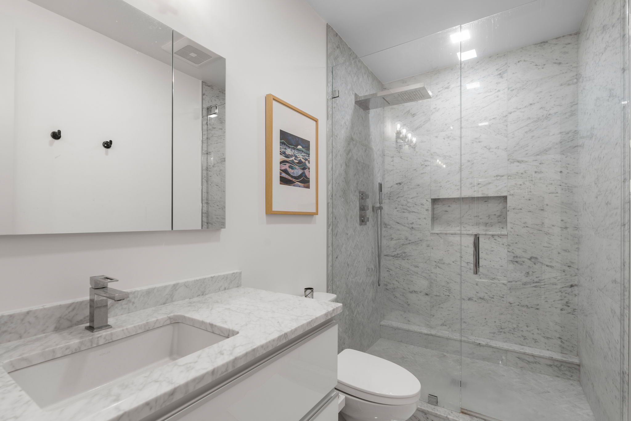1762 Beacon St. — Beaconsfield
