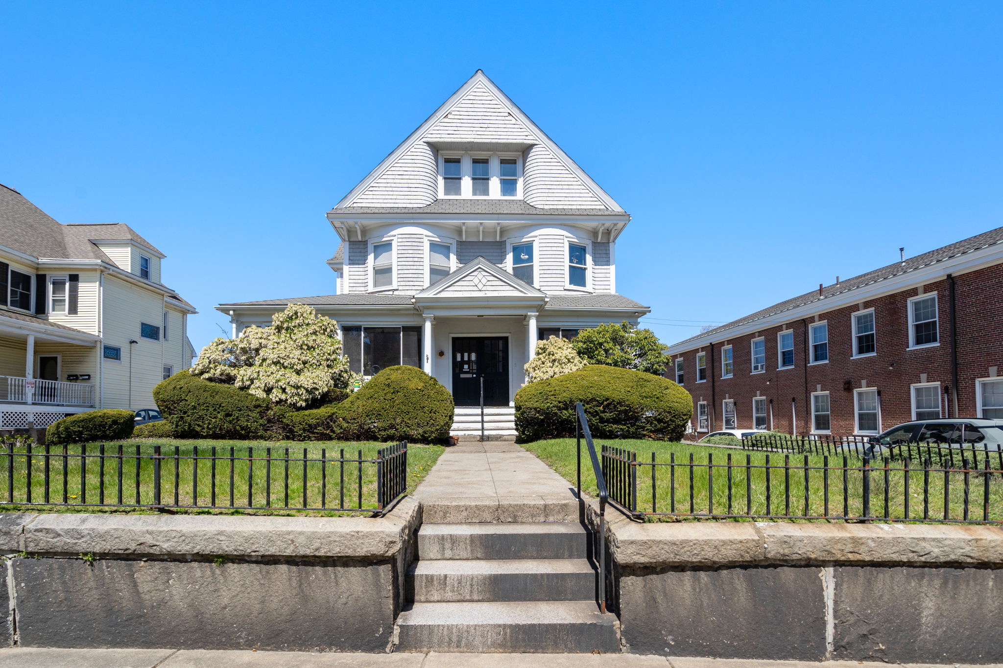 Photos of apartment on Cambridge St.,Boston MA 02135