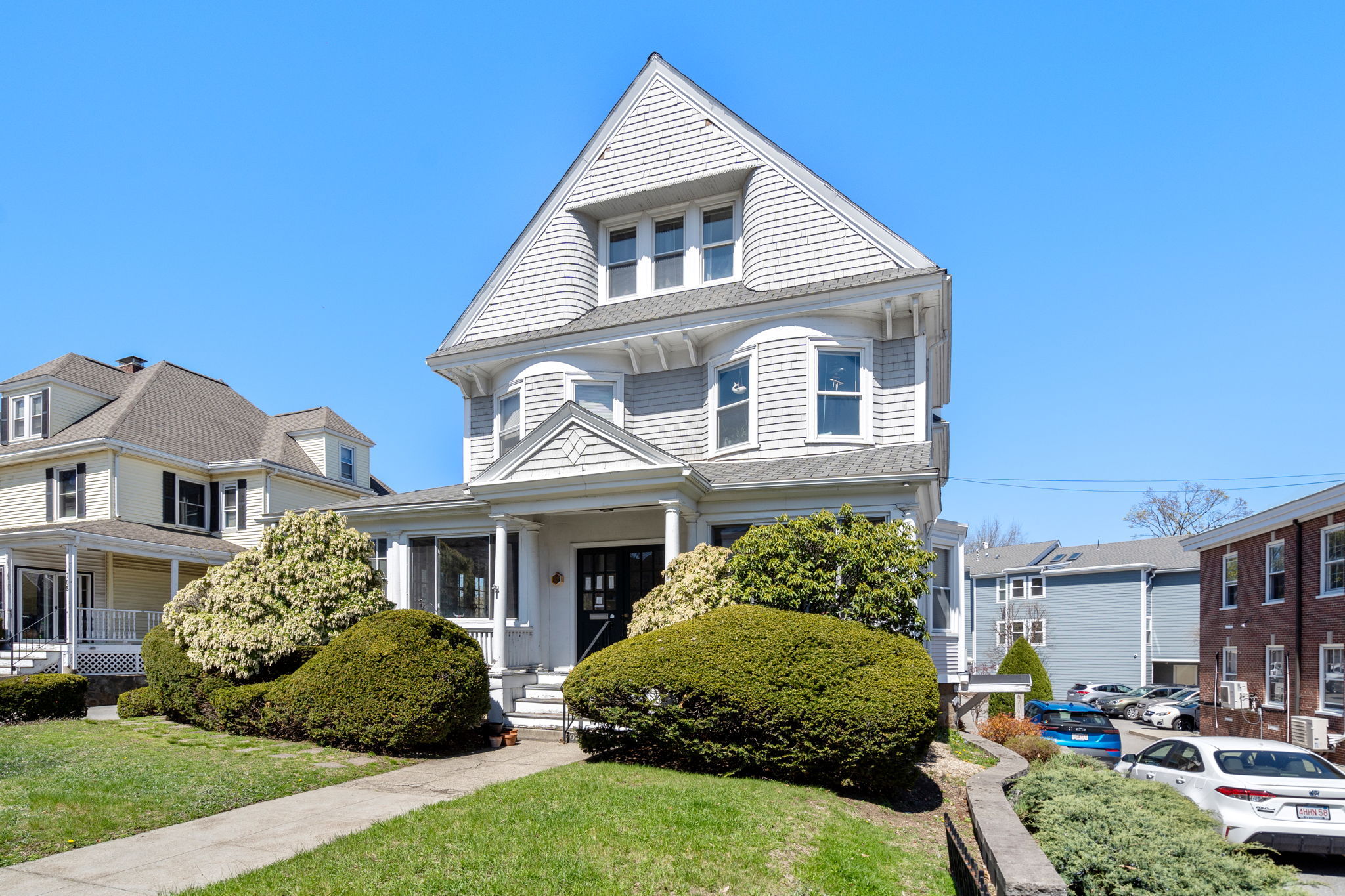 Photos of apartment on Cambridge St.,Boston MA 02135