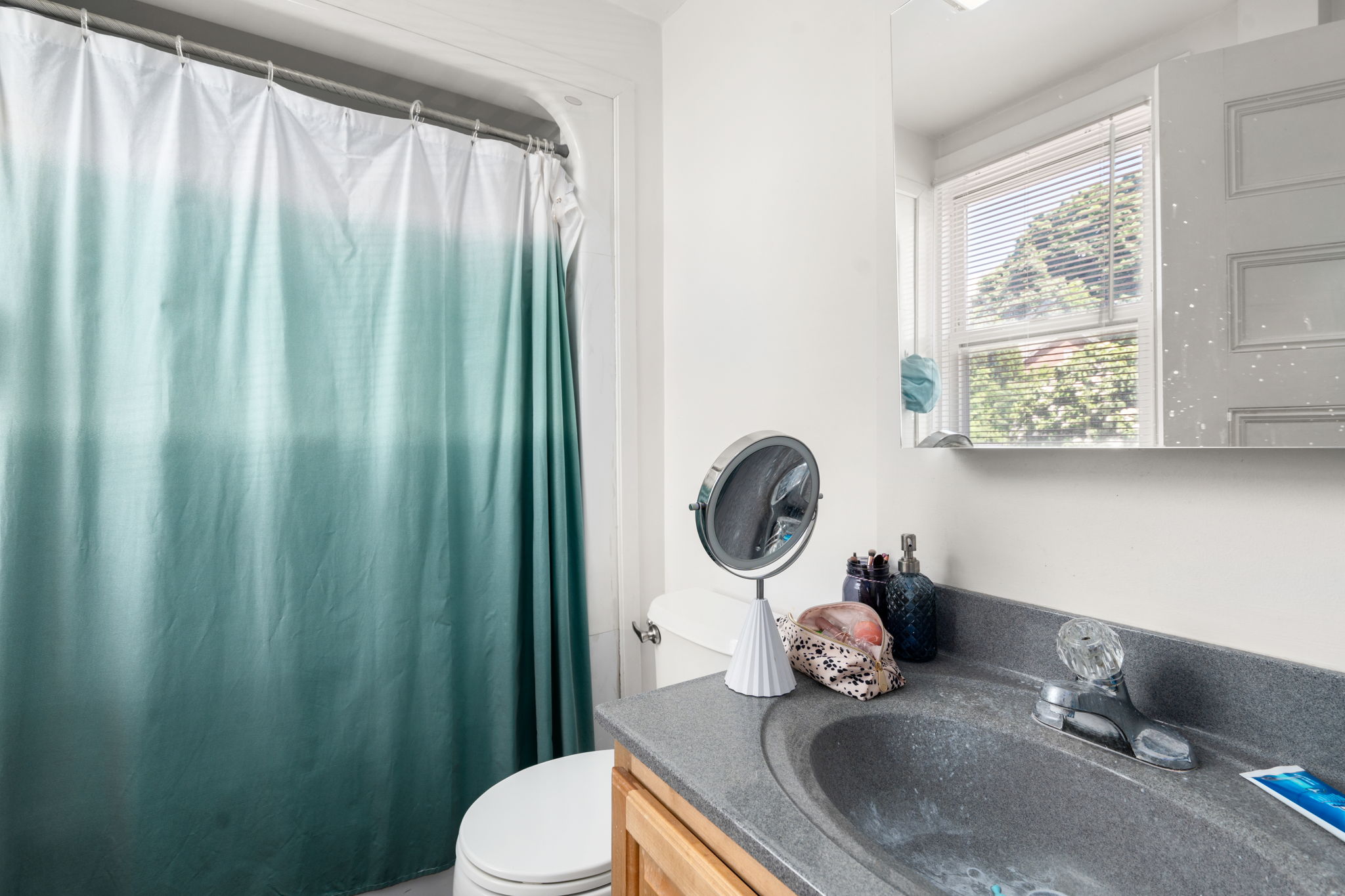 Photos of apartment on Cambridge St.,Boston MA 02135