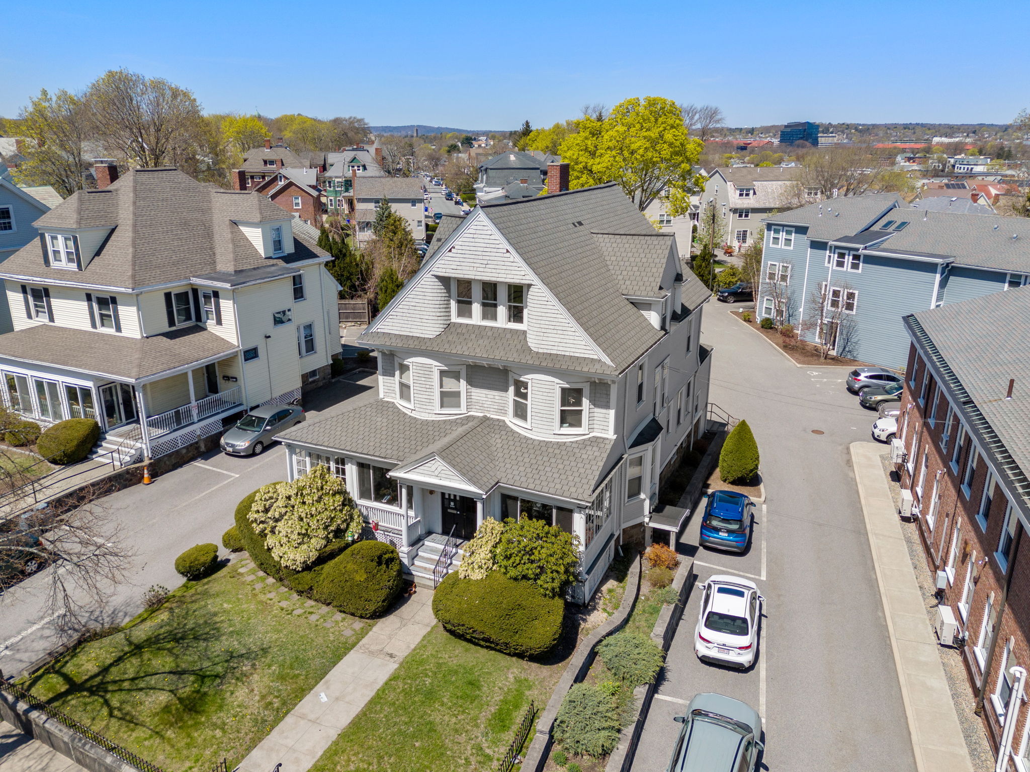 Photos of apartment on Cambridge St.,Boston MA 02135