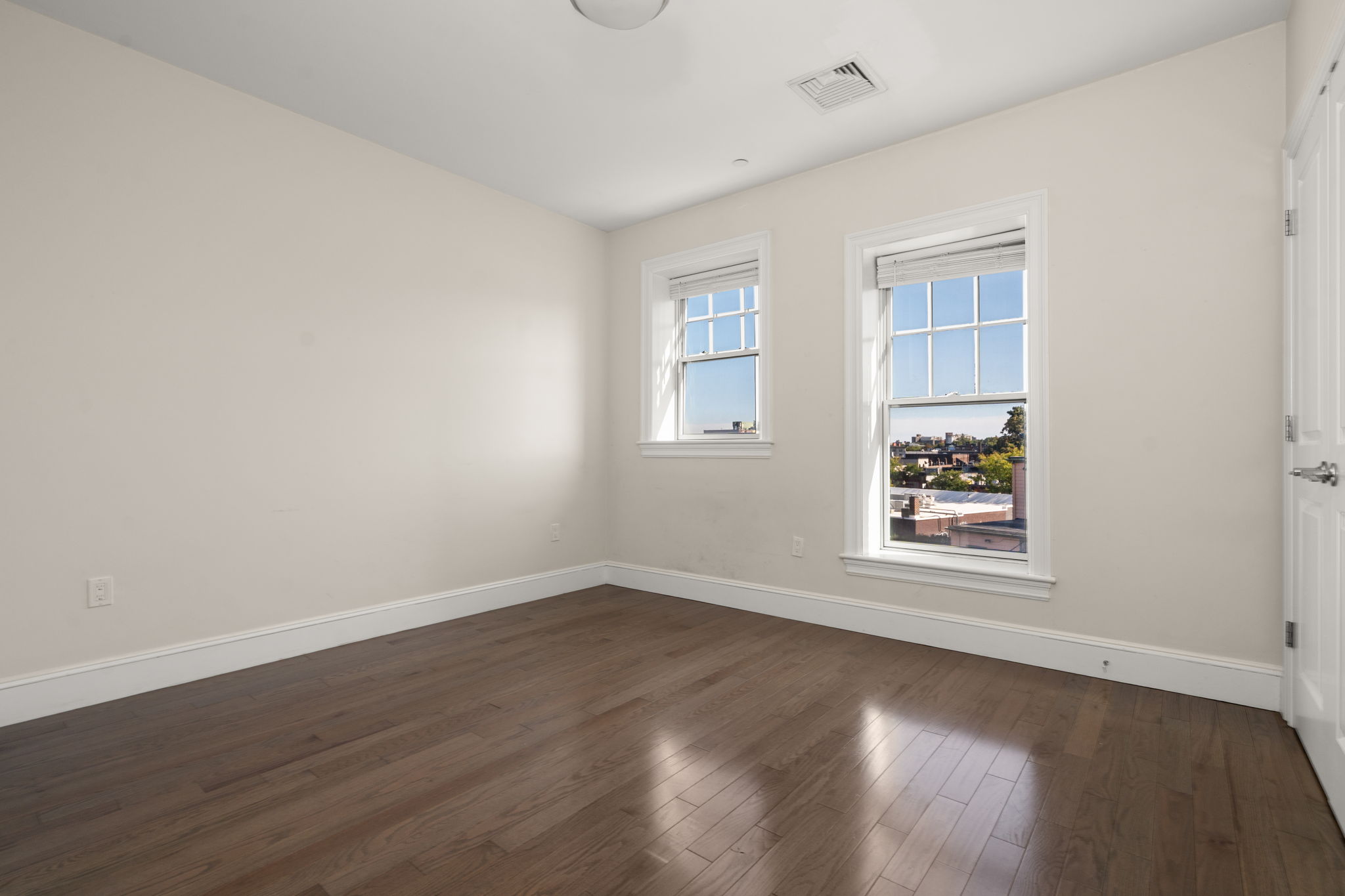 Photos of apartment on Harvard Ter.,Boston MA 02134