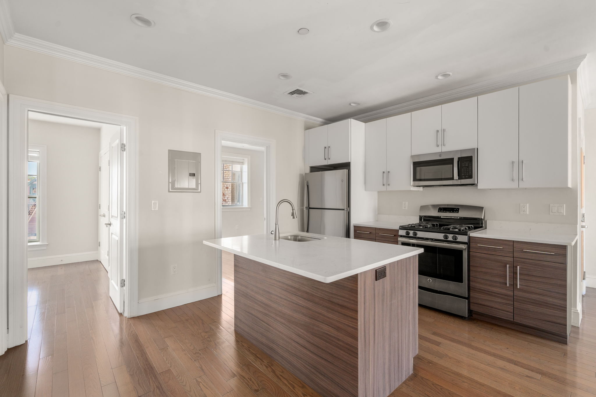 Photos of apartment on Harvard Ter.,Boston MA 02134