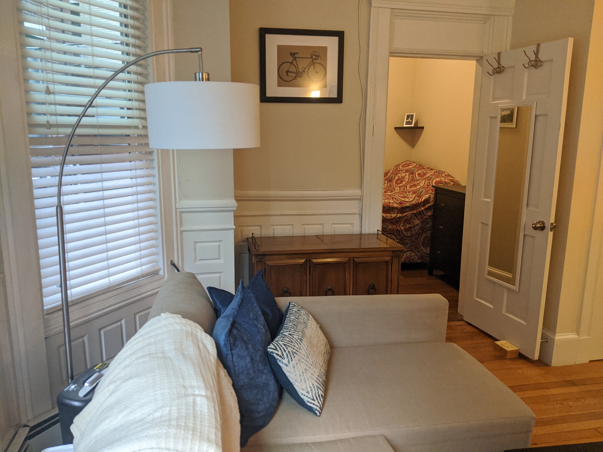 591 Beacon St, Fenway