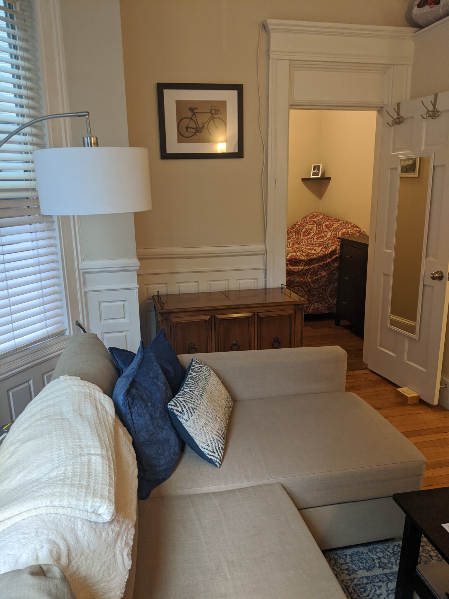 591 Beacon St, Fenway