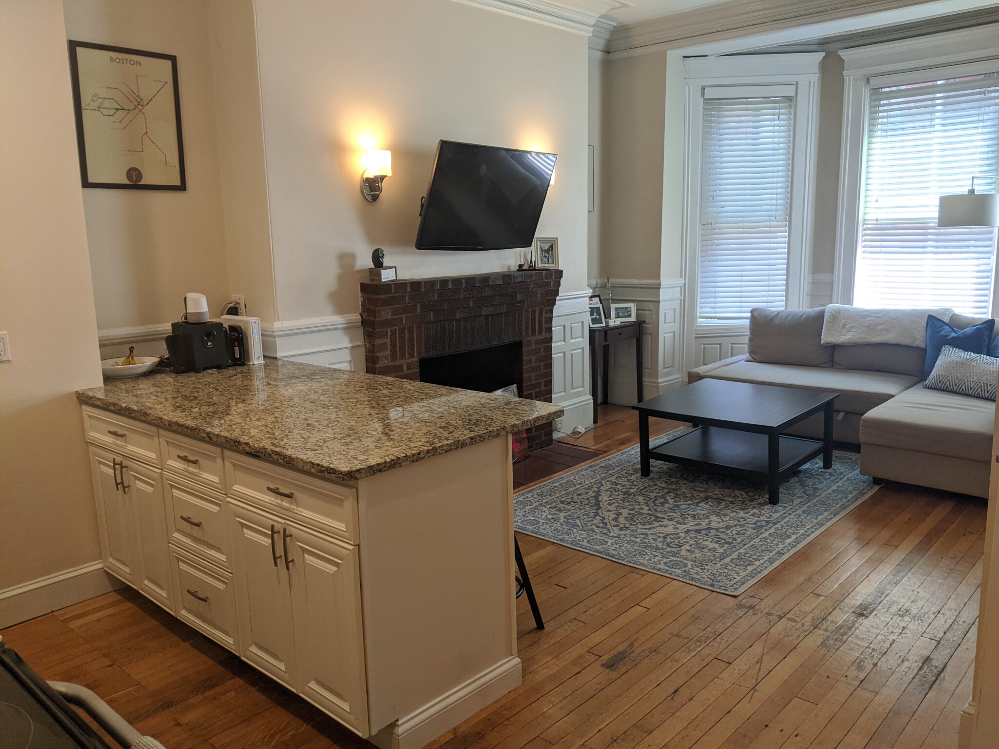 591 Beacon St, Fenway