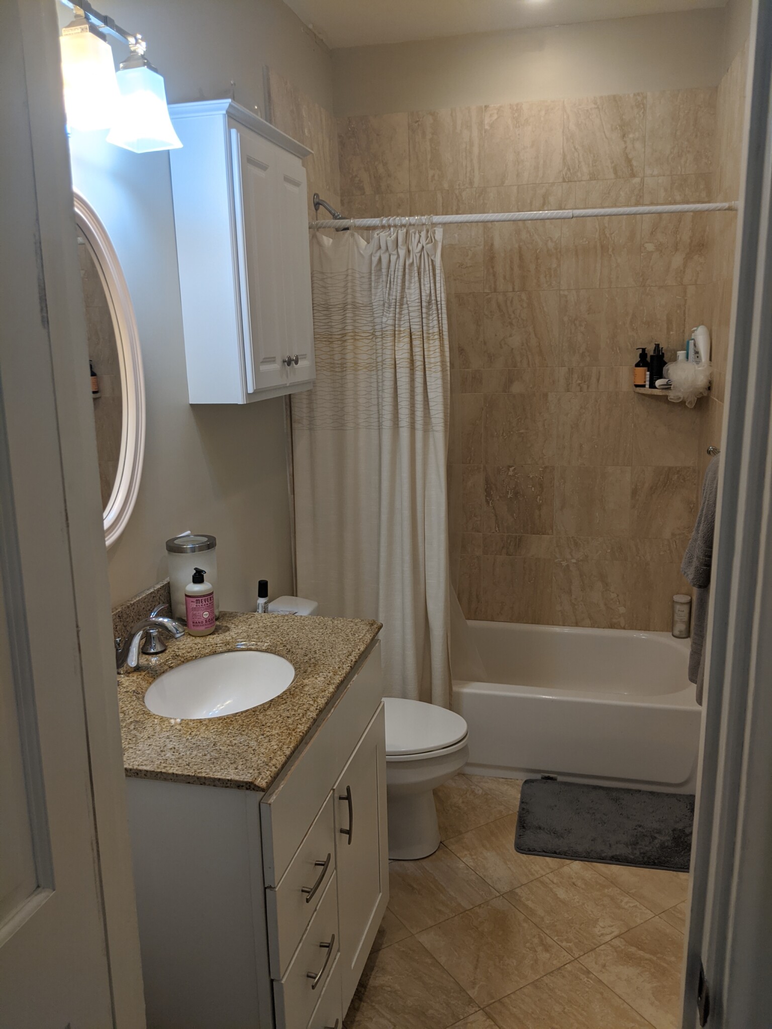 591 Beacon St, Fenway