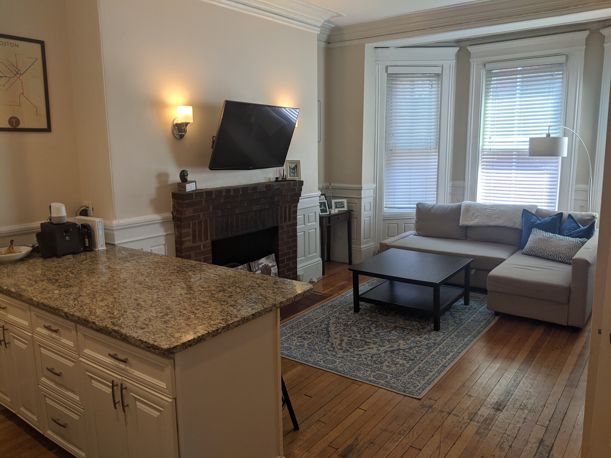 591 Beacon St, Fenway