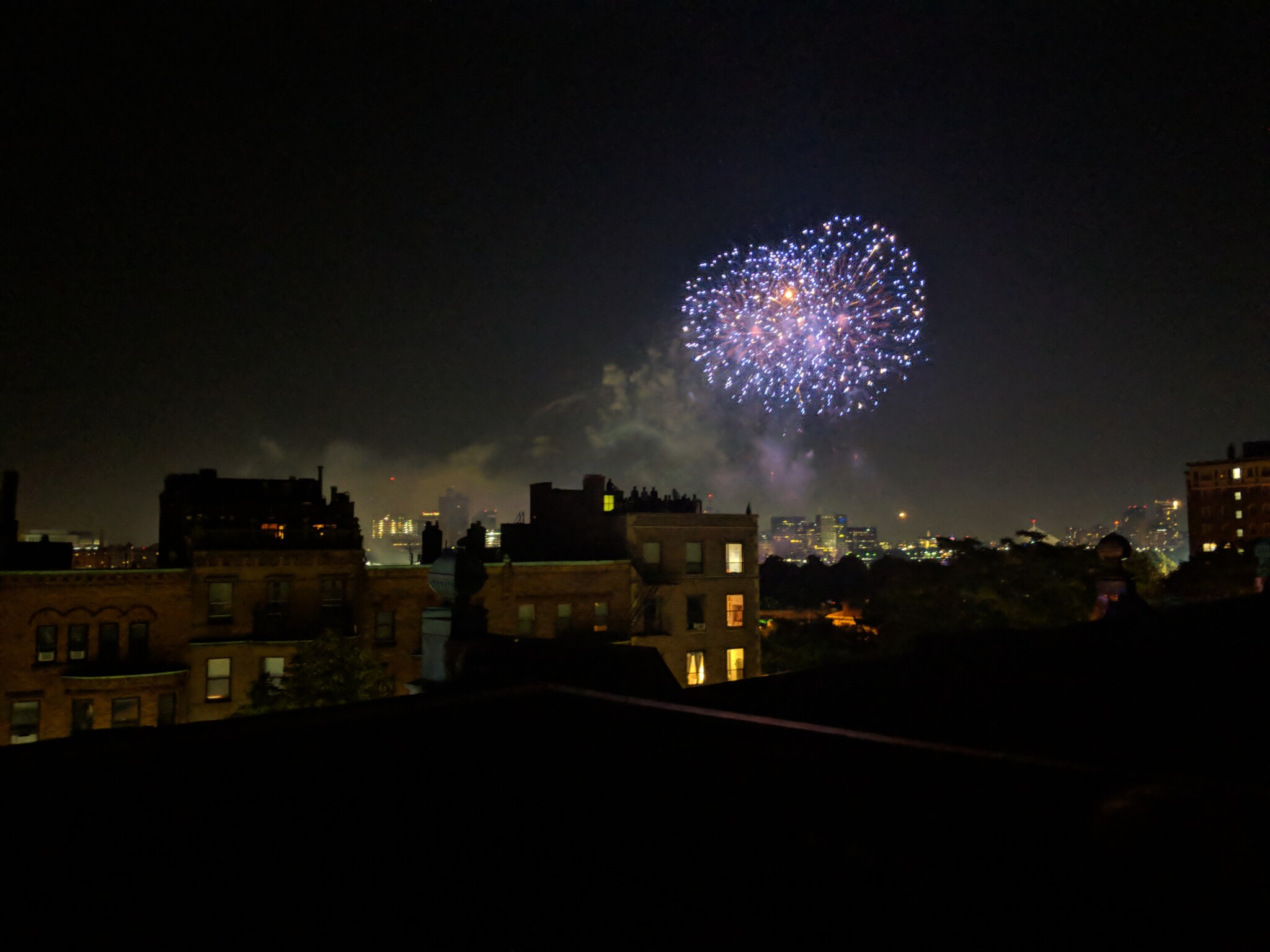 591 Beacon St, Fenway