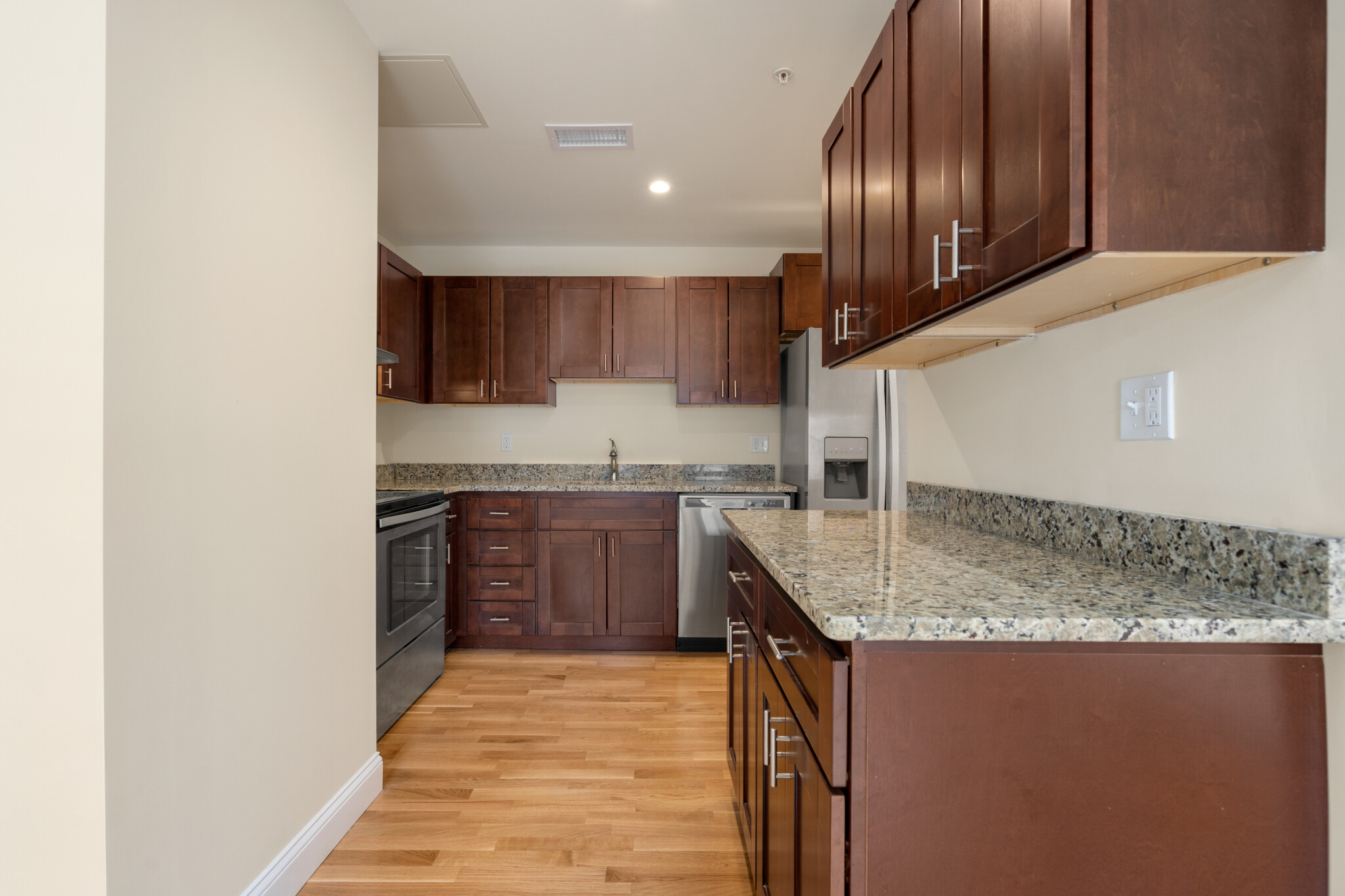 16 Peterborough St, Fenway