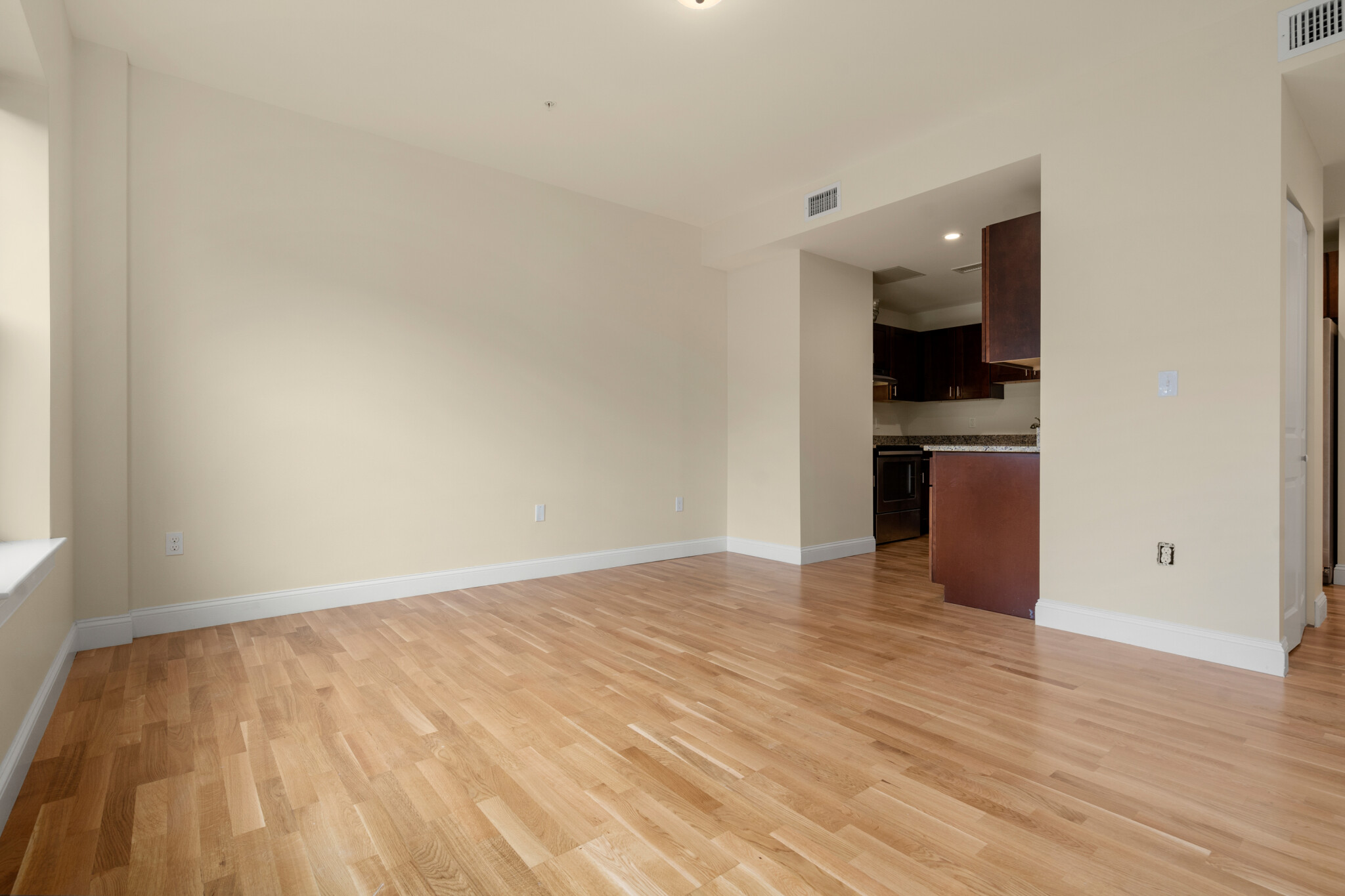 16 Peterborough St, Fenway