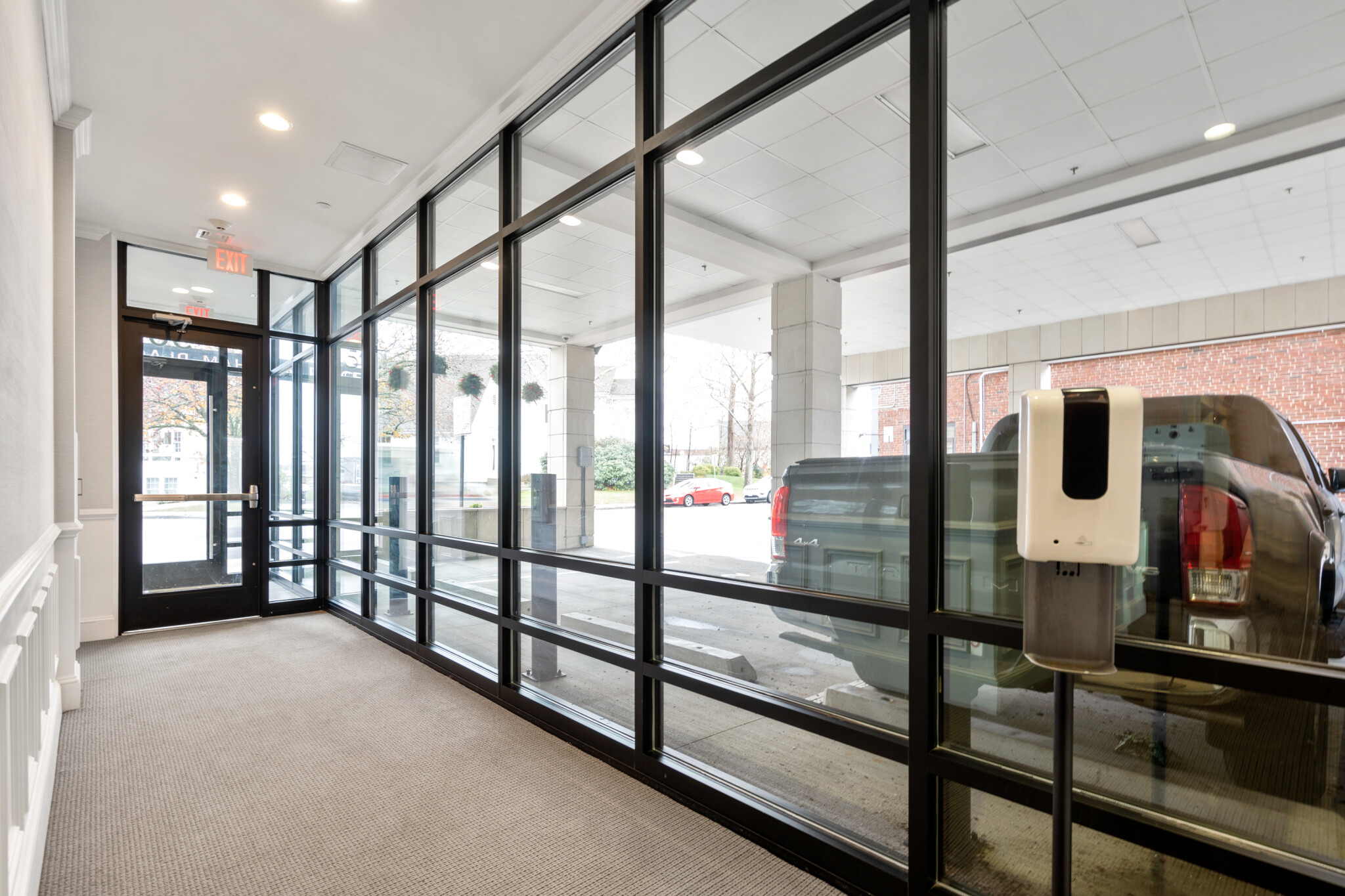 50 Dedham Ave, Needham