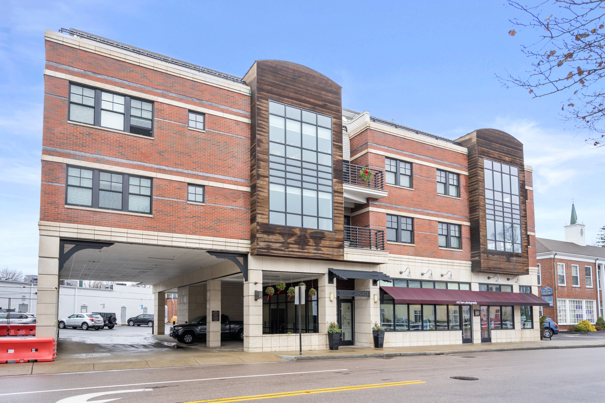 50 Dedham Ave, Needham