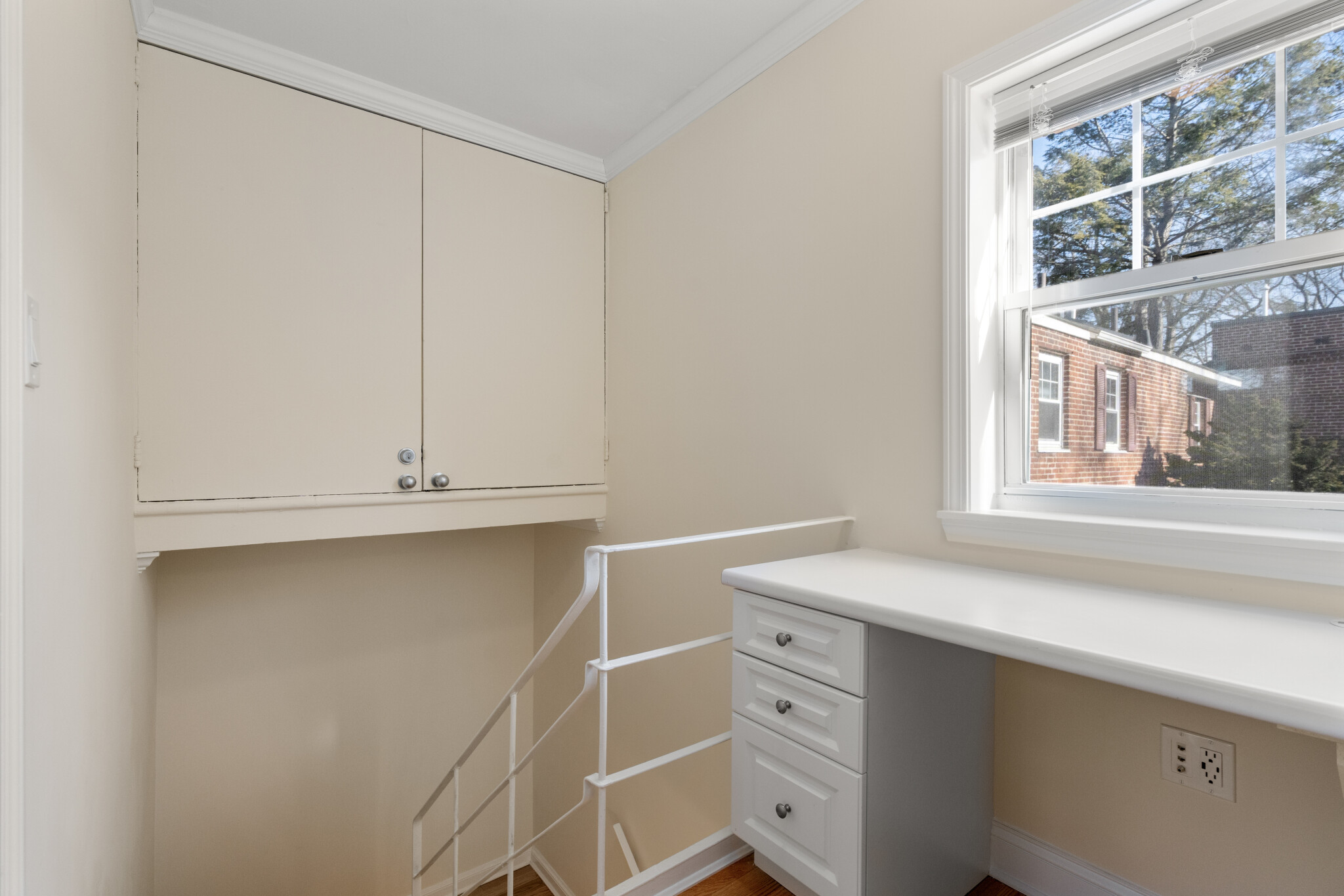 543 Vfw Pkwa, Chestnut Hill