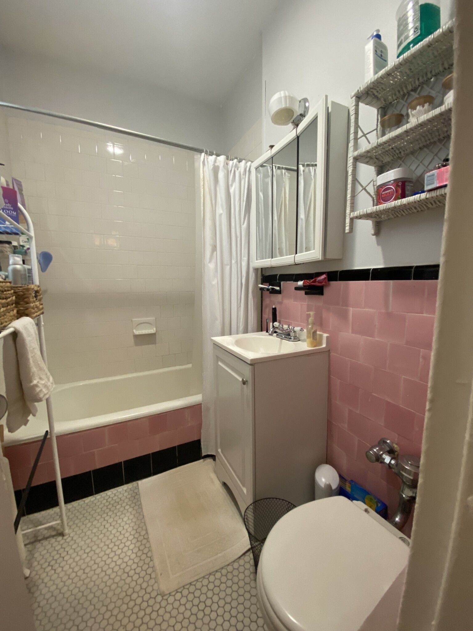 1999 Commonwealth Ave, Brighton