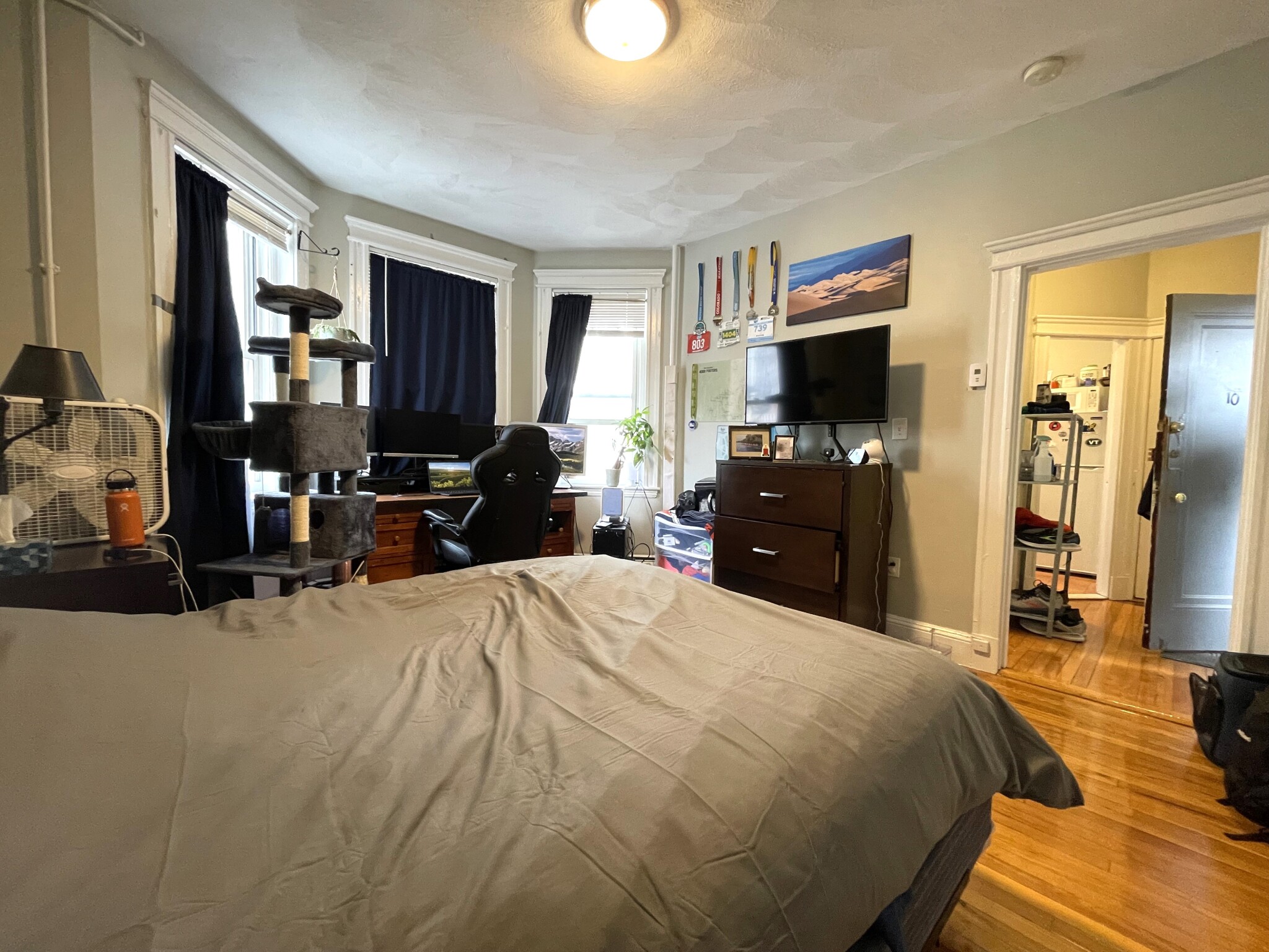 https://ygl-photos.s3.us-west-004.backblazeb2.com/13787W67e5aeb14cba5.jpg