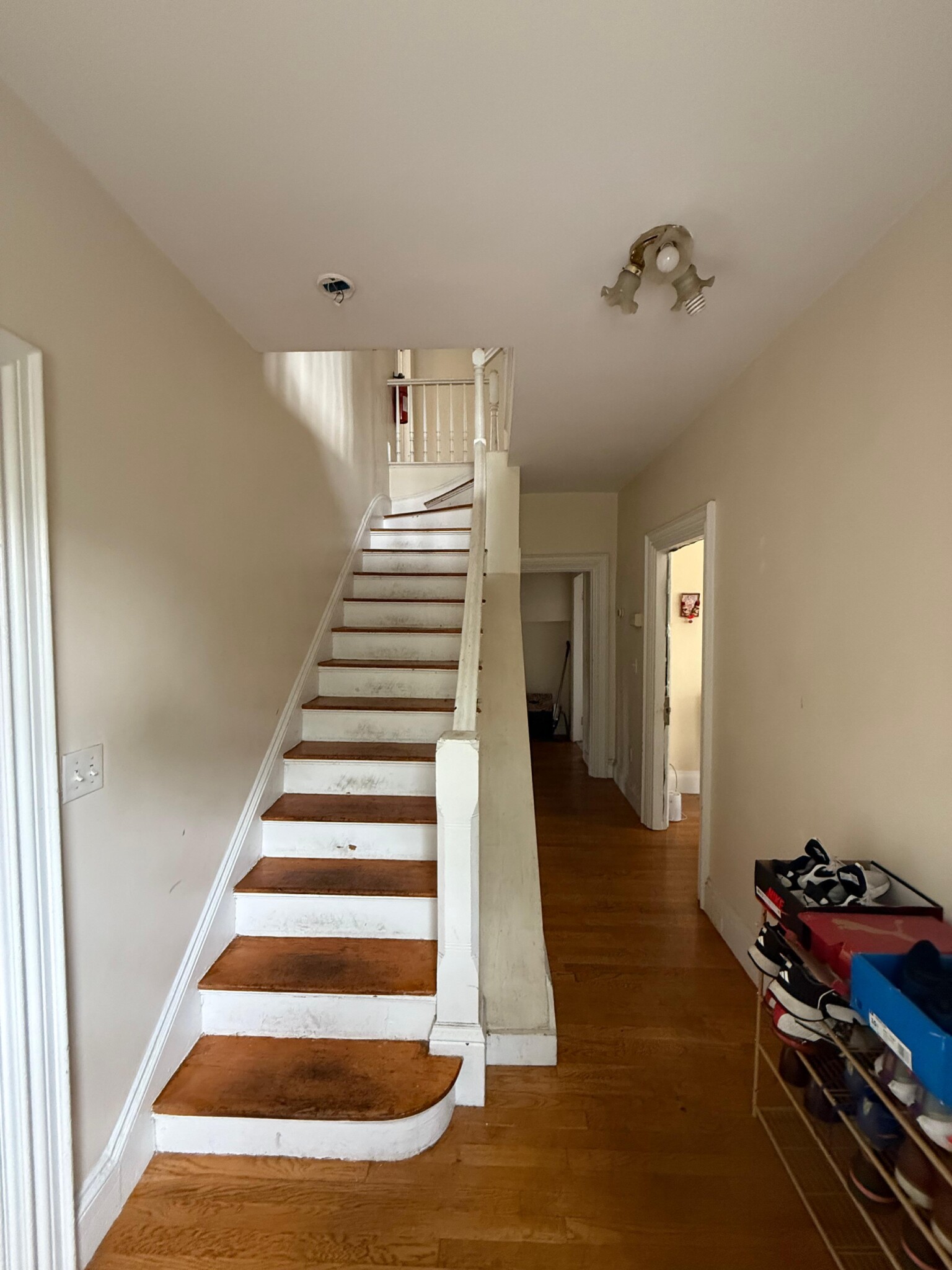Photos of apartment on Allston St.,Boston MA 02134