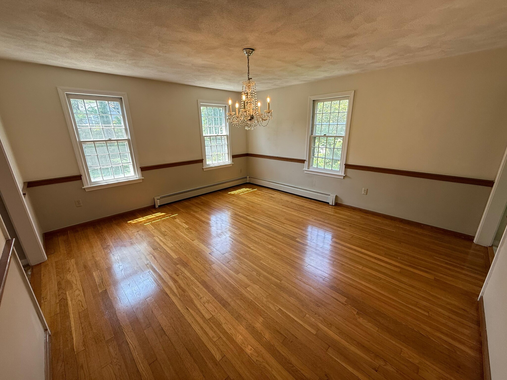 5 Freeman Cir., Lexington, MA - 5,500 USD/ month