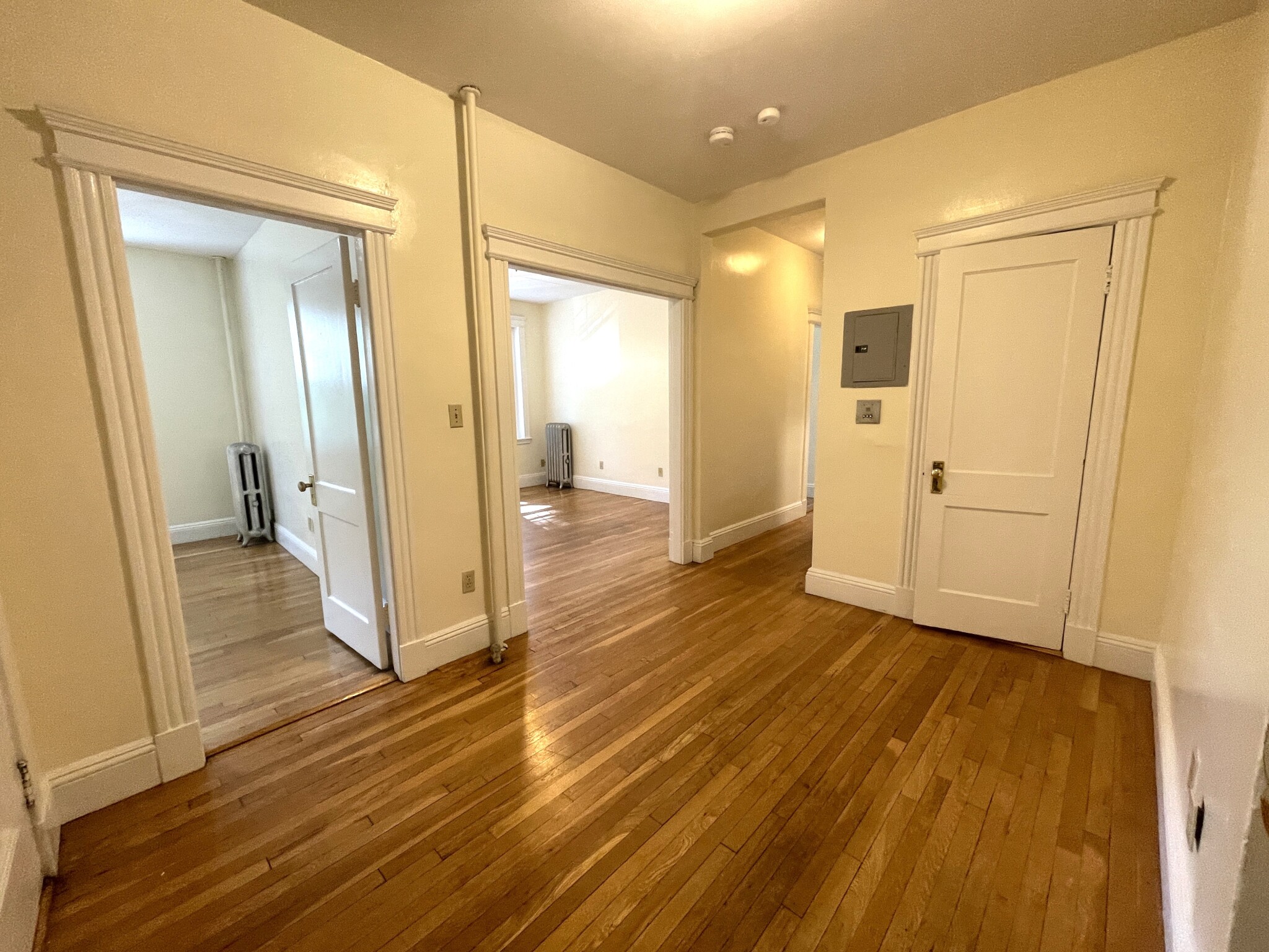 41 Wendell St., Cambridge, MA - 2,700 USD/ month
