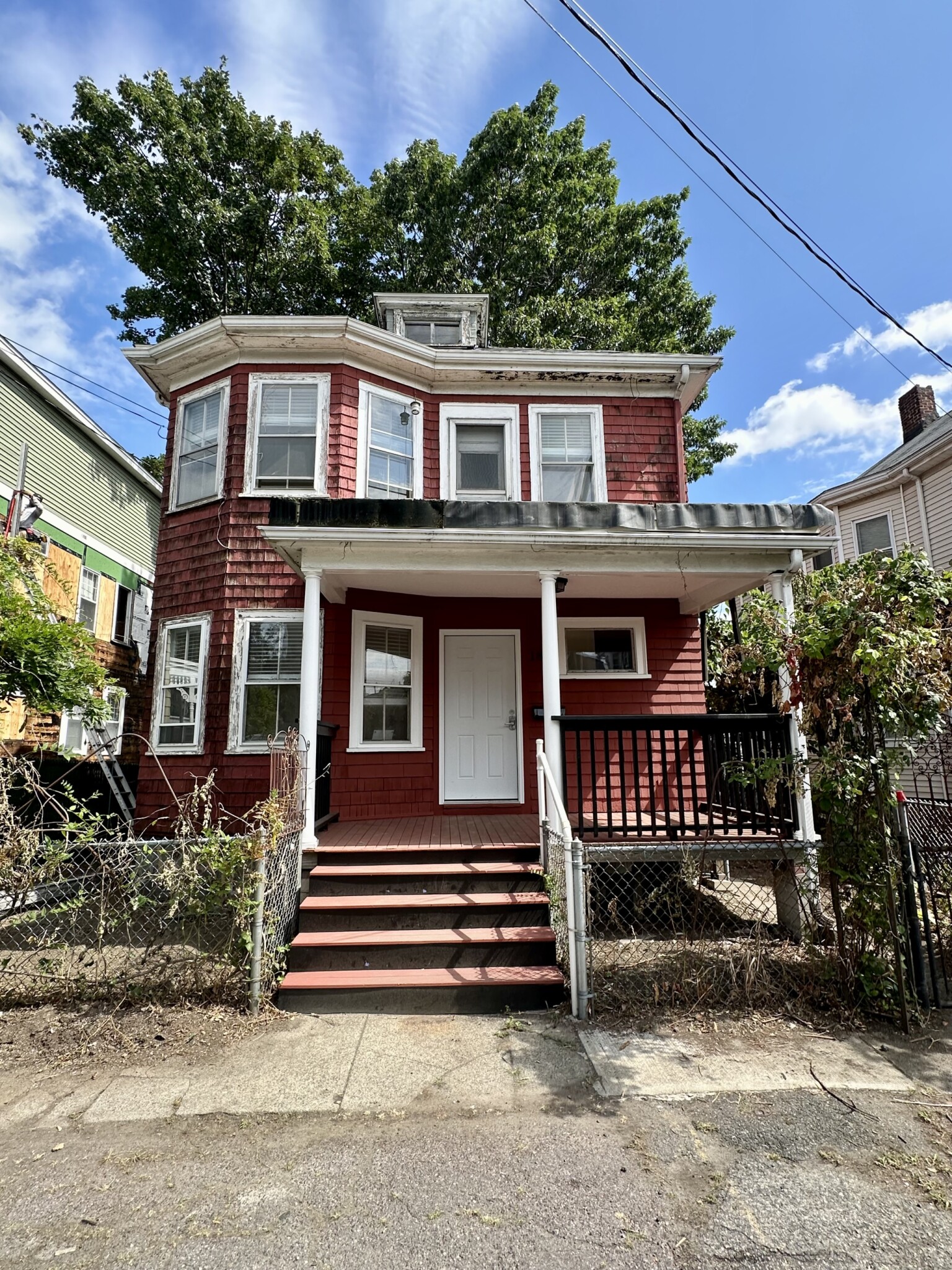 18 Sawyer Terr, Allston, MA - 11,500 USD/ month